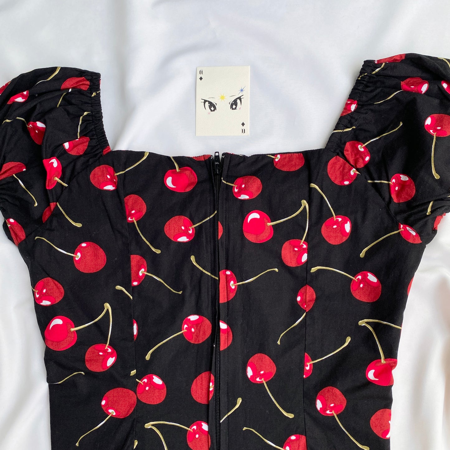 CHERRY TOP (Bust : 34-36, Upper Waist : 30-32)