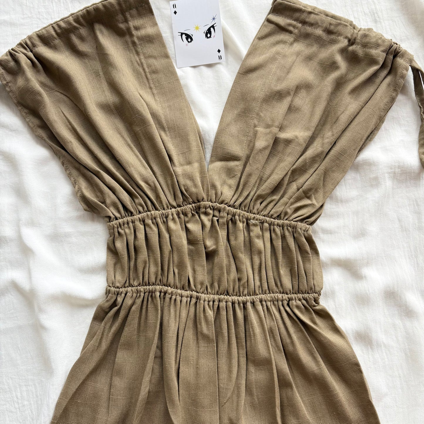 KHAKI GREEN LINEN TOP (Bust : 30-34, Upper Waist : 24-28)