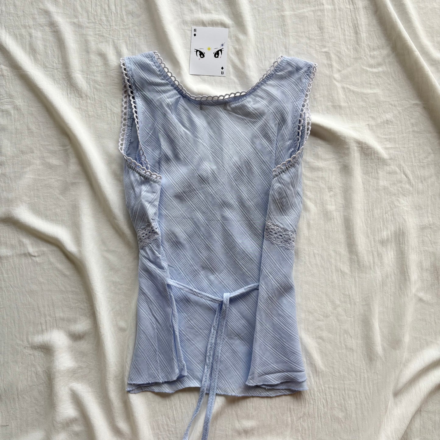DAINTY BLUE TOP (Bust : 30-34, Upper Waist : 24-28)