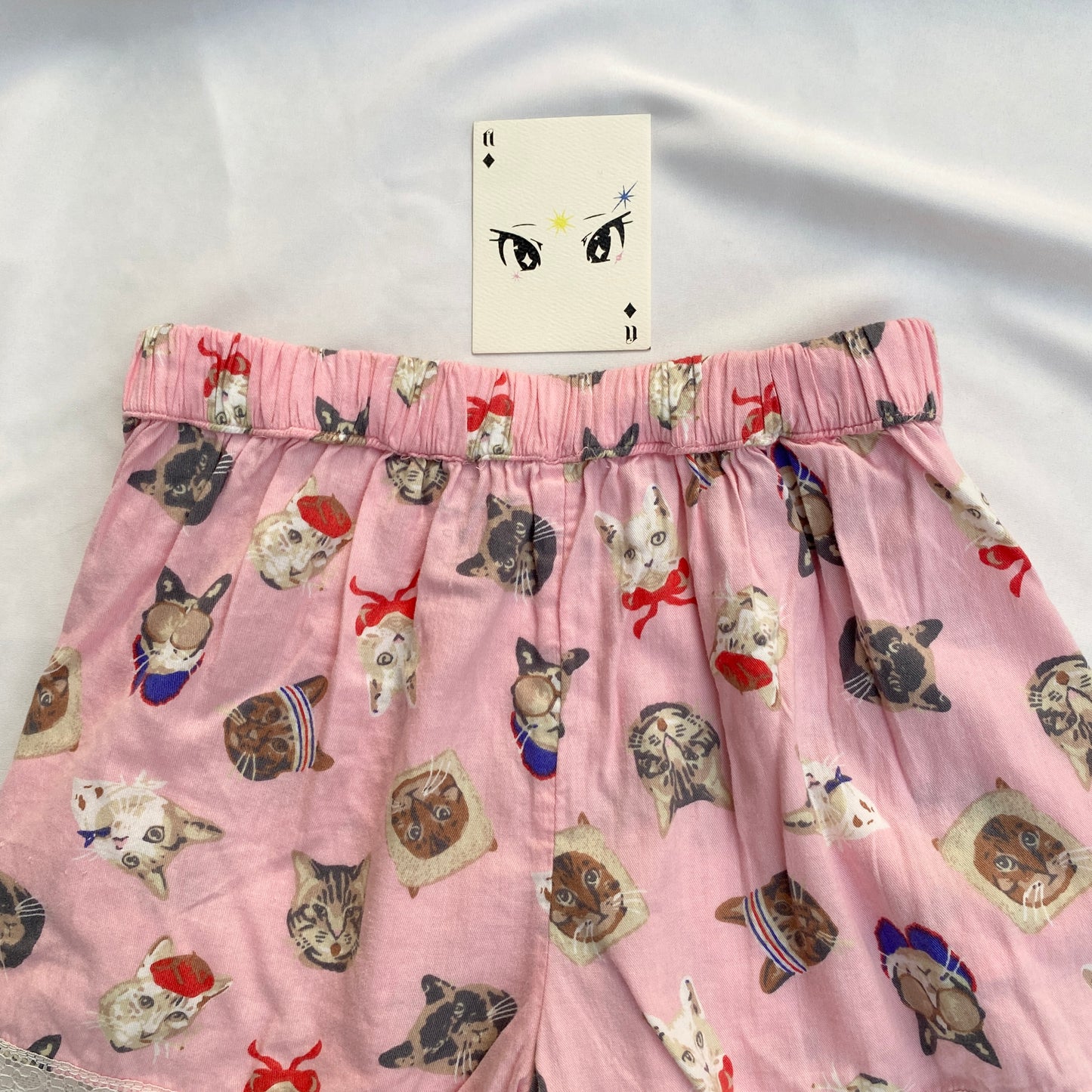 CATS SHORTS FROM URBAN OUTFITTERS ( Waist : 24-28)