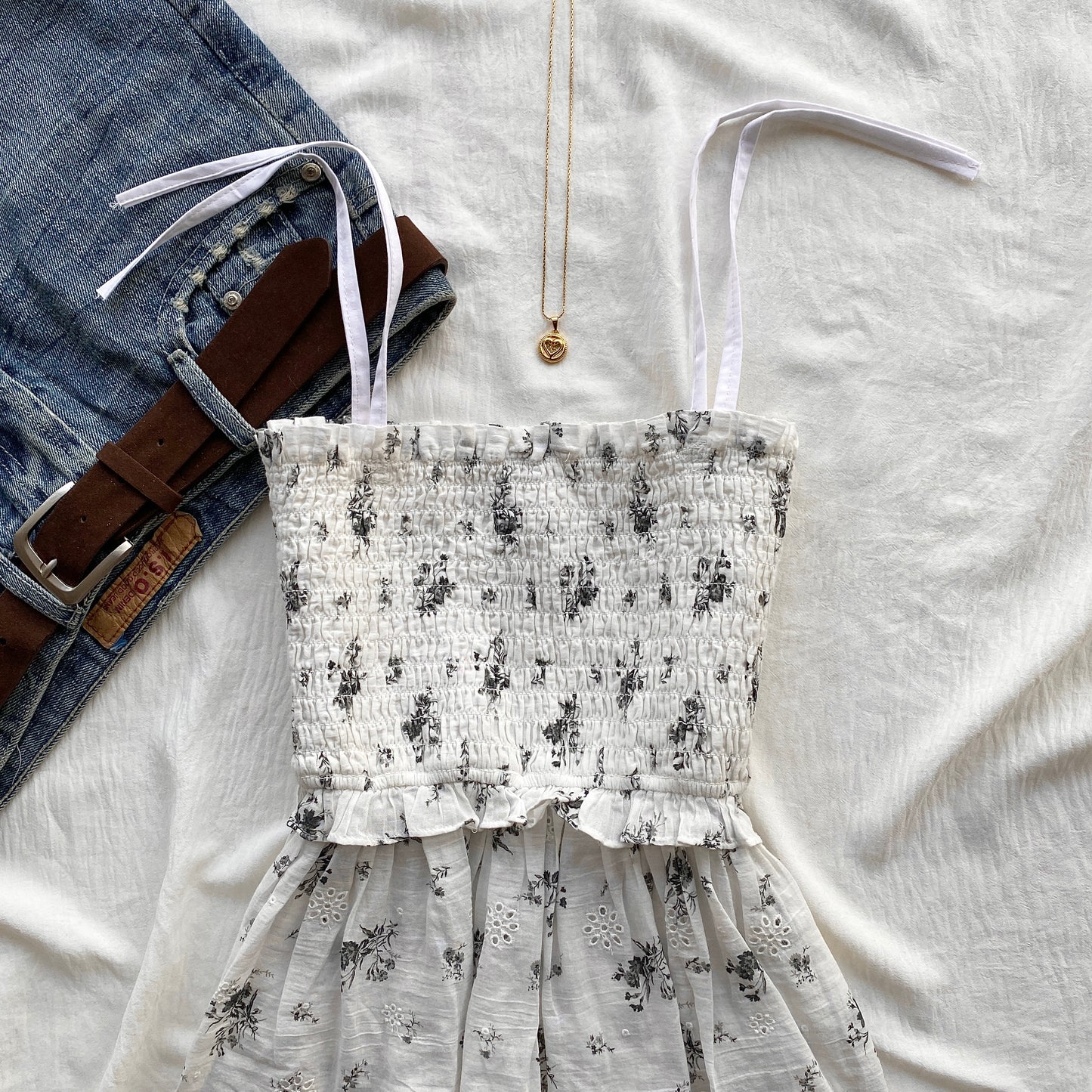 WHITE EYELET TOP FROM AMERICAN EAGLE (Sizes available)