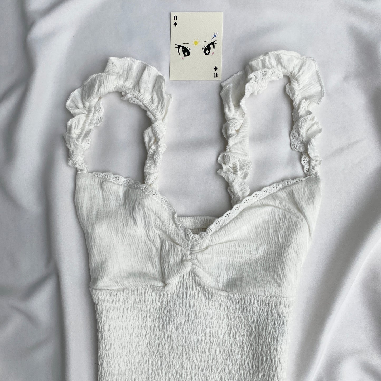WHITE TANK TOP FROM URBAN OUTFITTERS (Bust : 28-32, Upper Waist : 22-26)