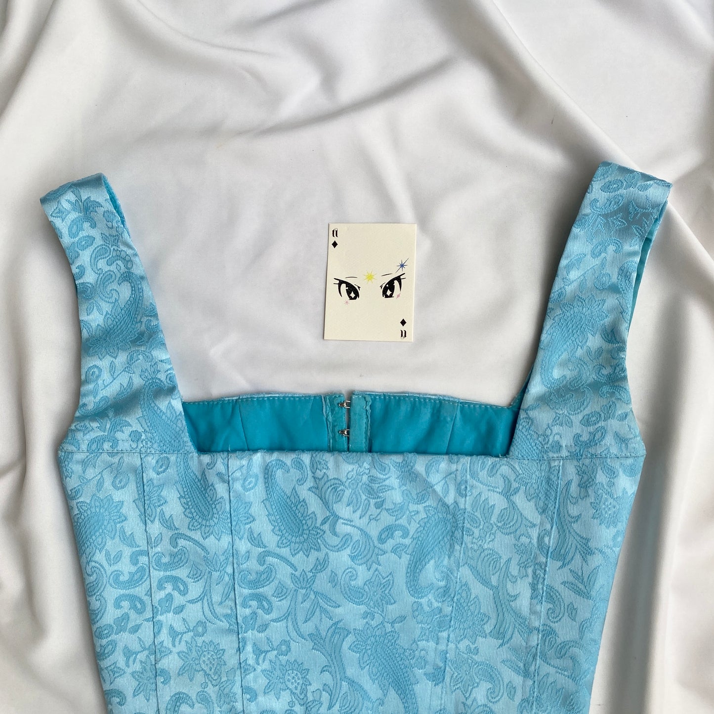 BLUE PAISLEY SATIN CORSET FROM PRINCESS POLLY (Bust : 32-34, Upper Waist : 28-30)
