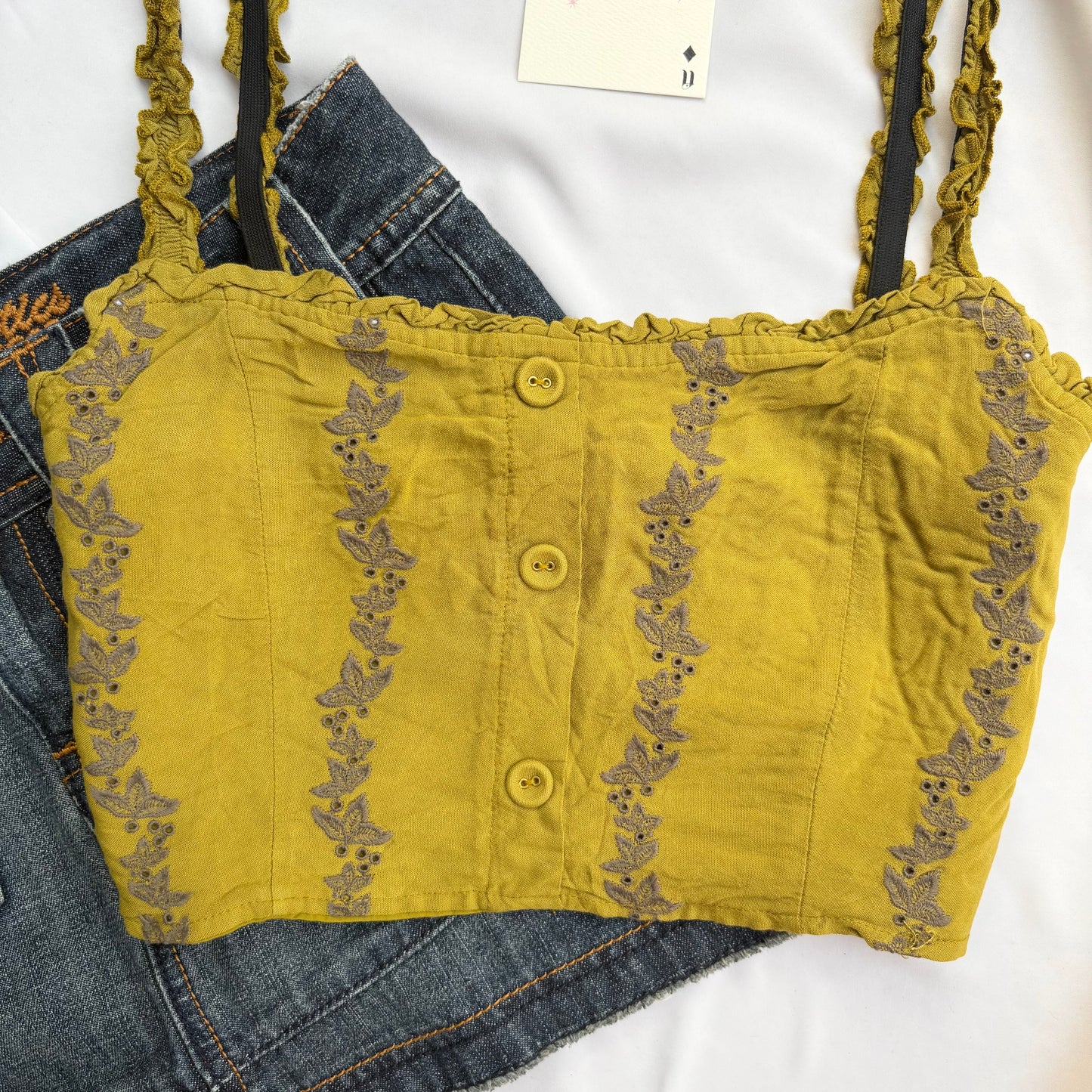 GREEN EMBROIDERED TOP (Bust : 32-34, Upper Waist : 26-29)