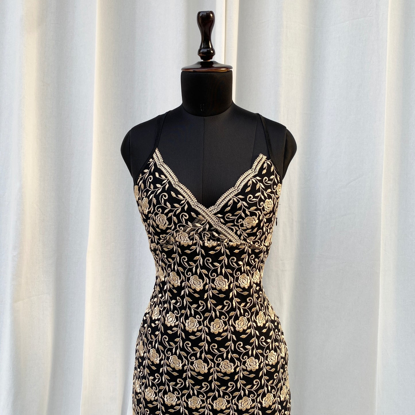 BLACK EMBROIDERED DRESS (Bust : 32-34, Upper Waist : 28-30)