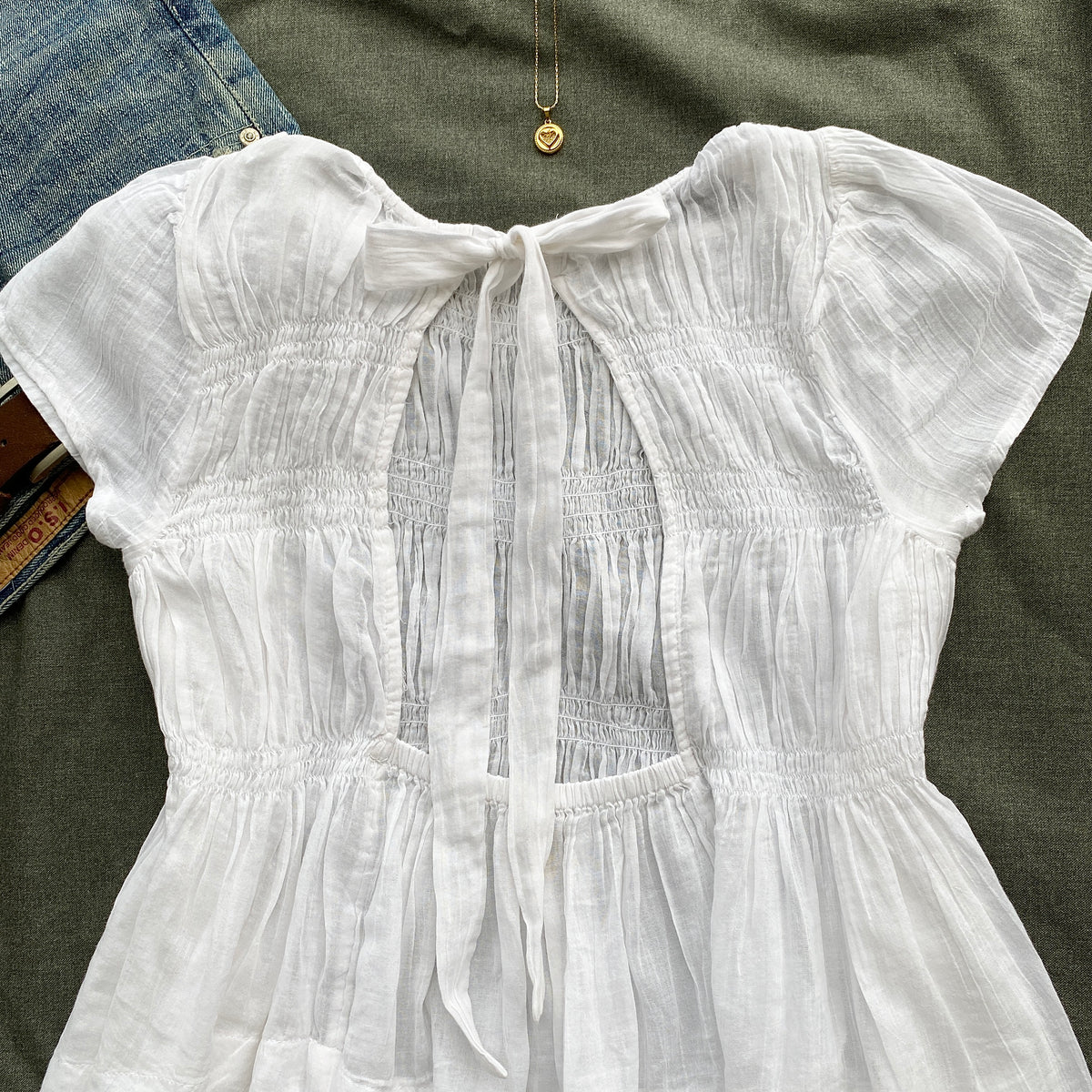 WHITE TOP FROM FREE PEOPLE (Sizes available)