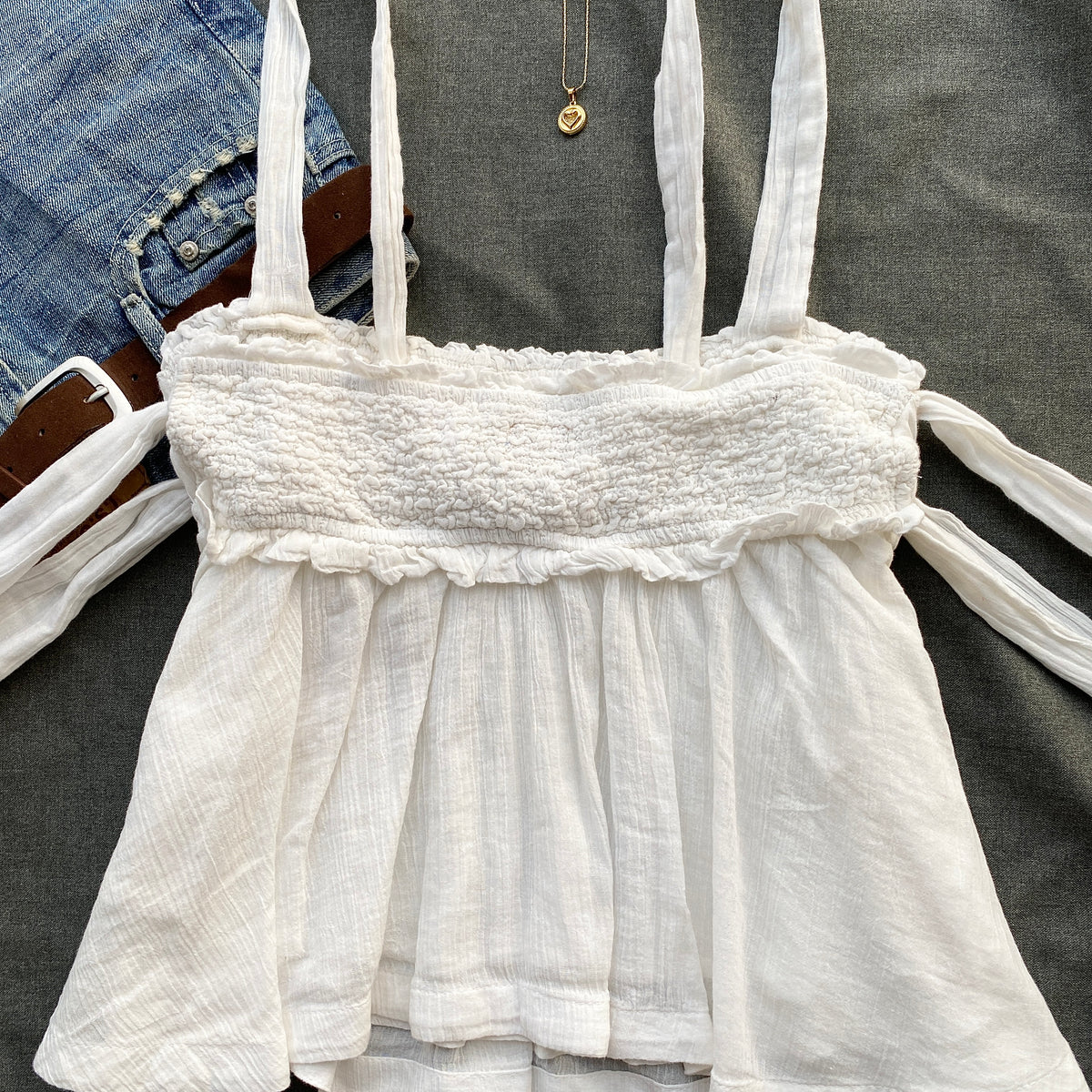 WHITE TOP FROM FREE PEOPLE (Sizes available)