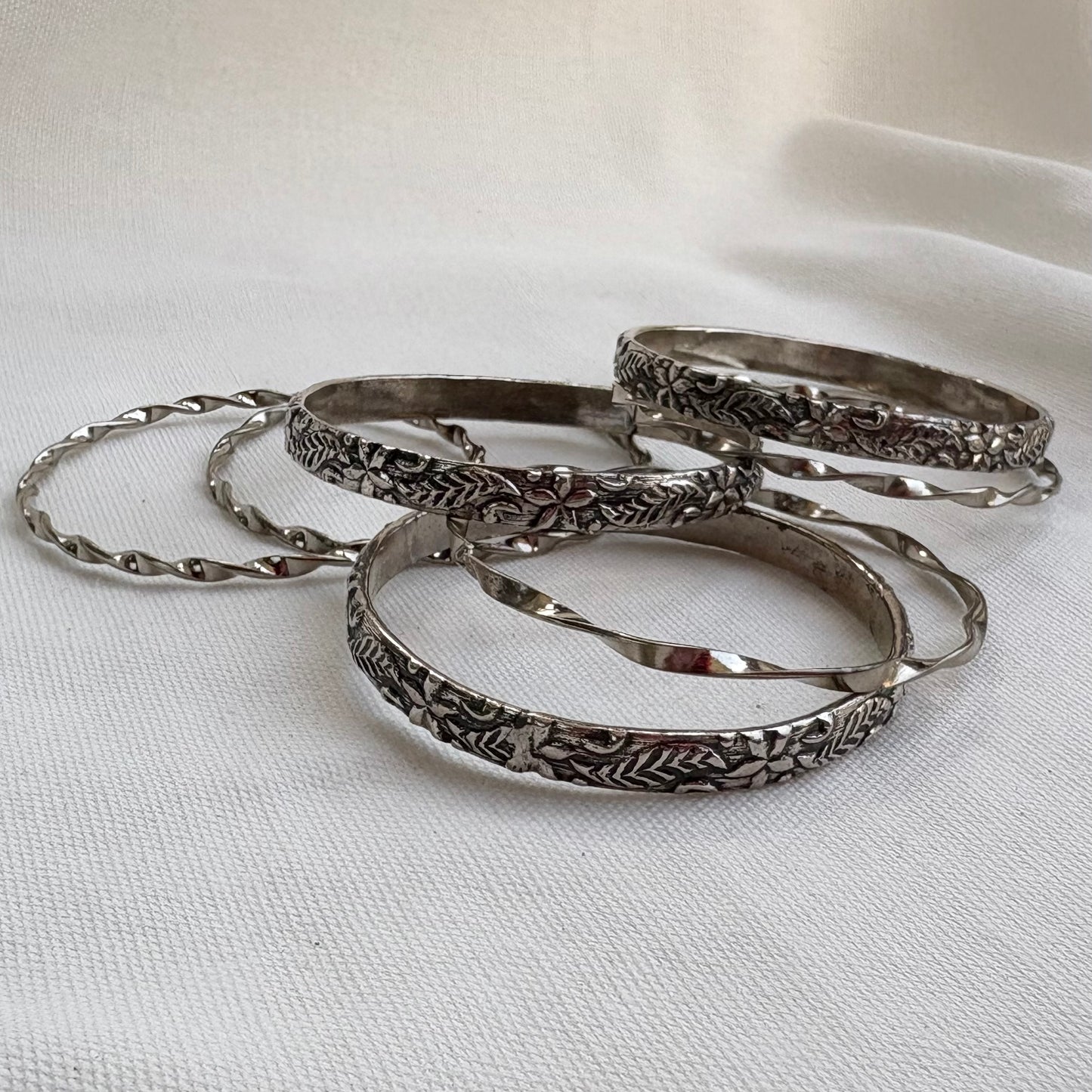 OXIDISED SILVER BANGELS (Set of 7)