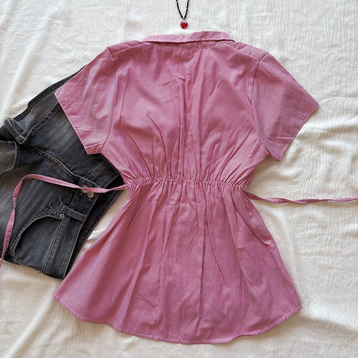 SUNDOWN TOP IN RED (Bust : 30-34, Upper Waist : 23-30)