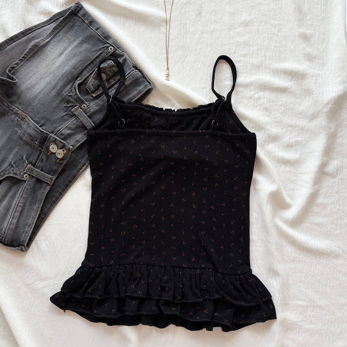 PORCELAIN TOP IN BLACK (Bust : 30-34, Upper Waist : 24-29)