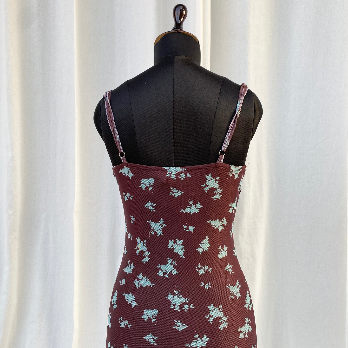 BROWN AND BLUE FLORAL DRESS (Bust : 28-32, Upper Waist : 24-28)