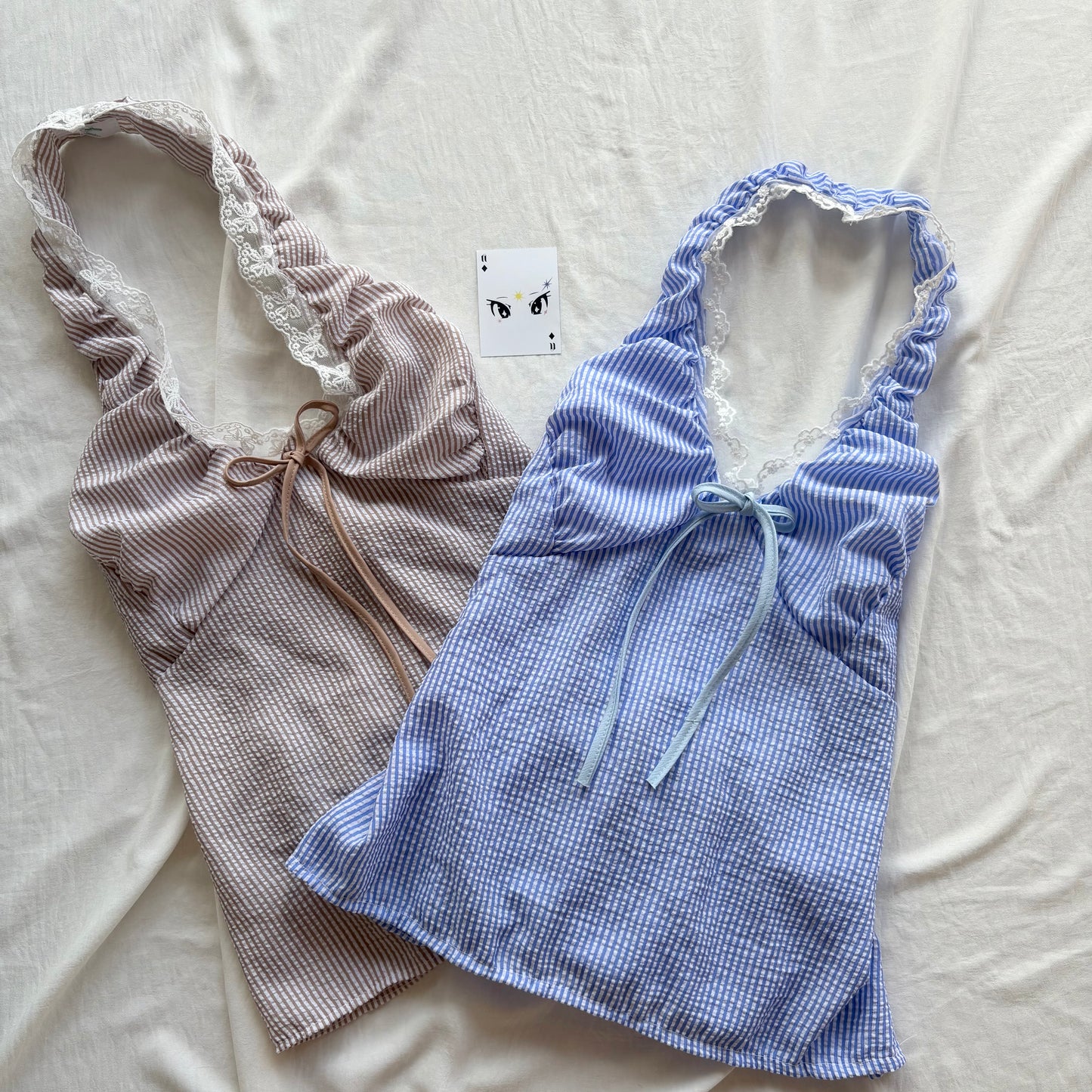 BLUE HALTER TOP (Bust : 30-34, Upper Waist : 23-28)