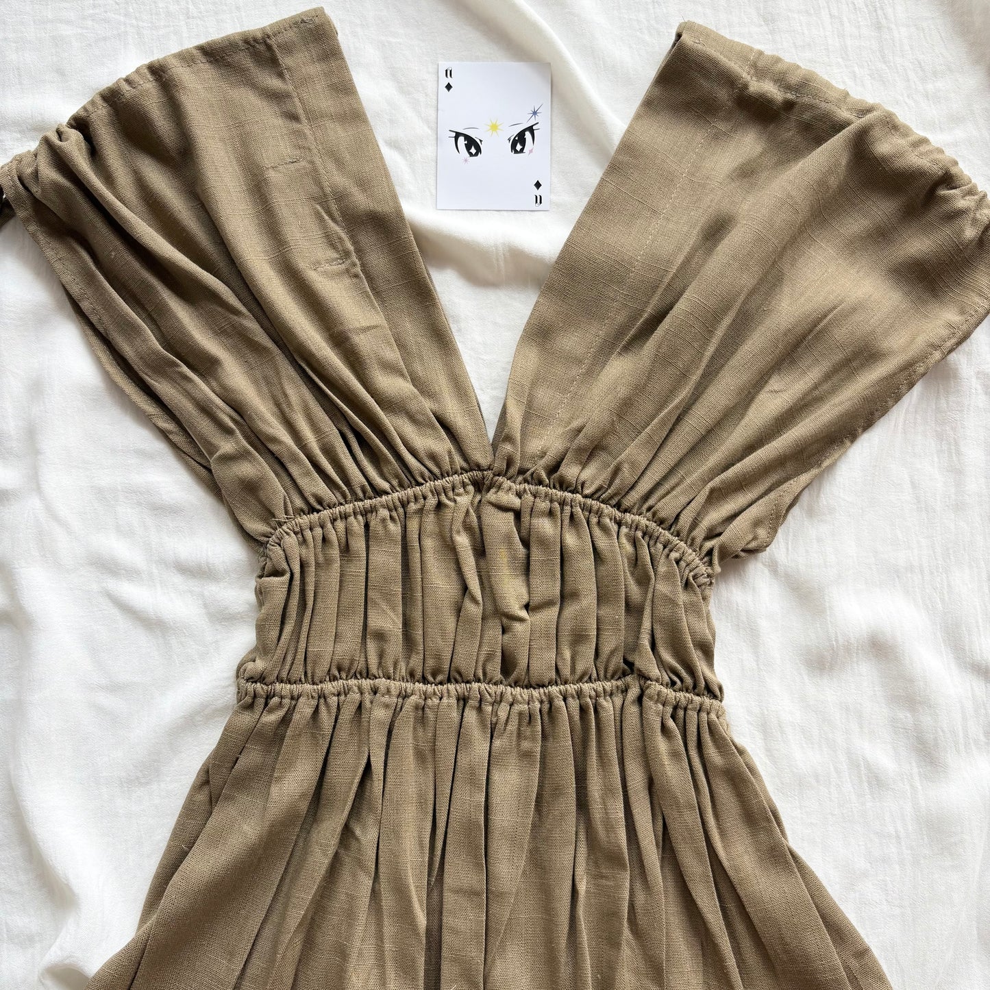 KHAKI GREEN LINEN TOP (Bust : 30-34, Upper Waist : 24-28)