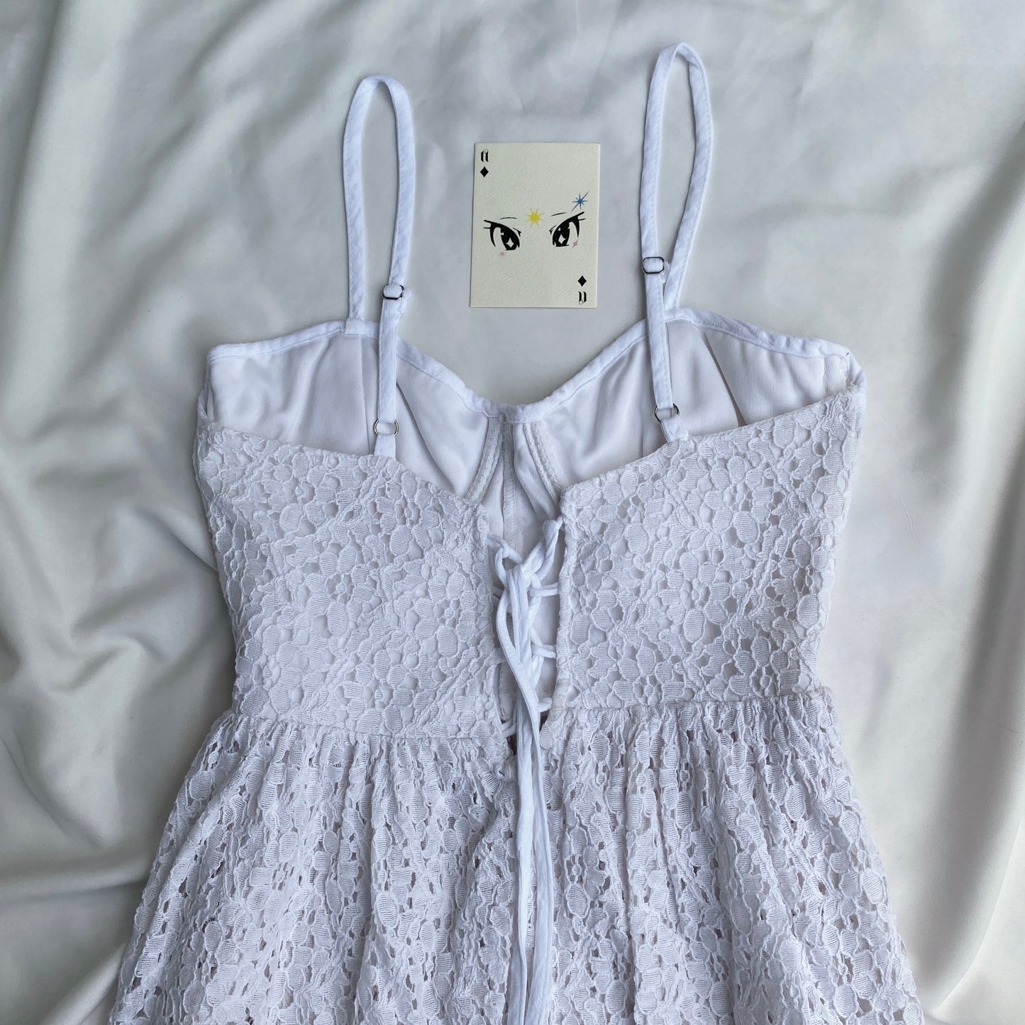 WHITE LACE TOP (Bust : 30-34, Upper Waist : 26-29)