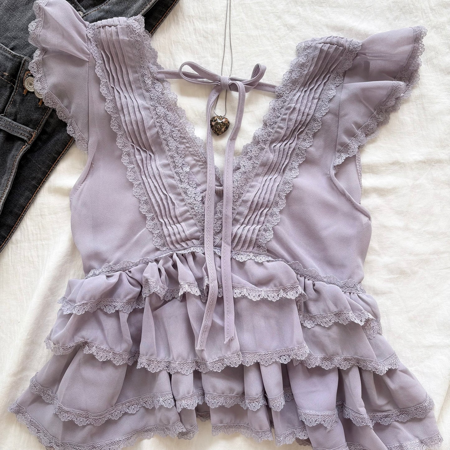 AMELIE TOP IN LILAC (Bust : 30-34, Upper Waist : 24-29)