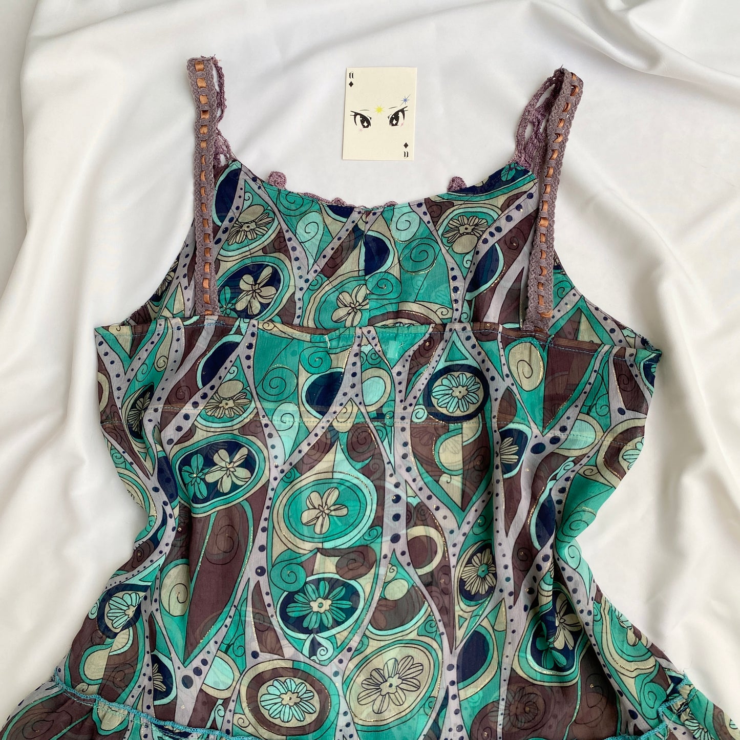 Y2K TOP (Bust : 36-40, Upper Waist : 30-38)