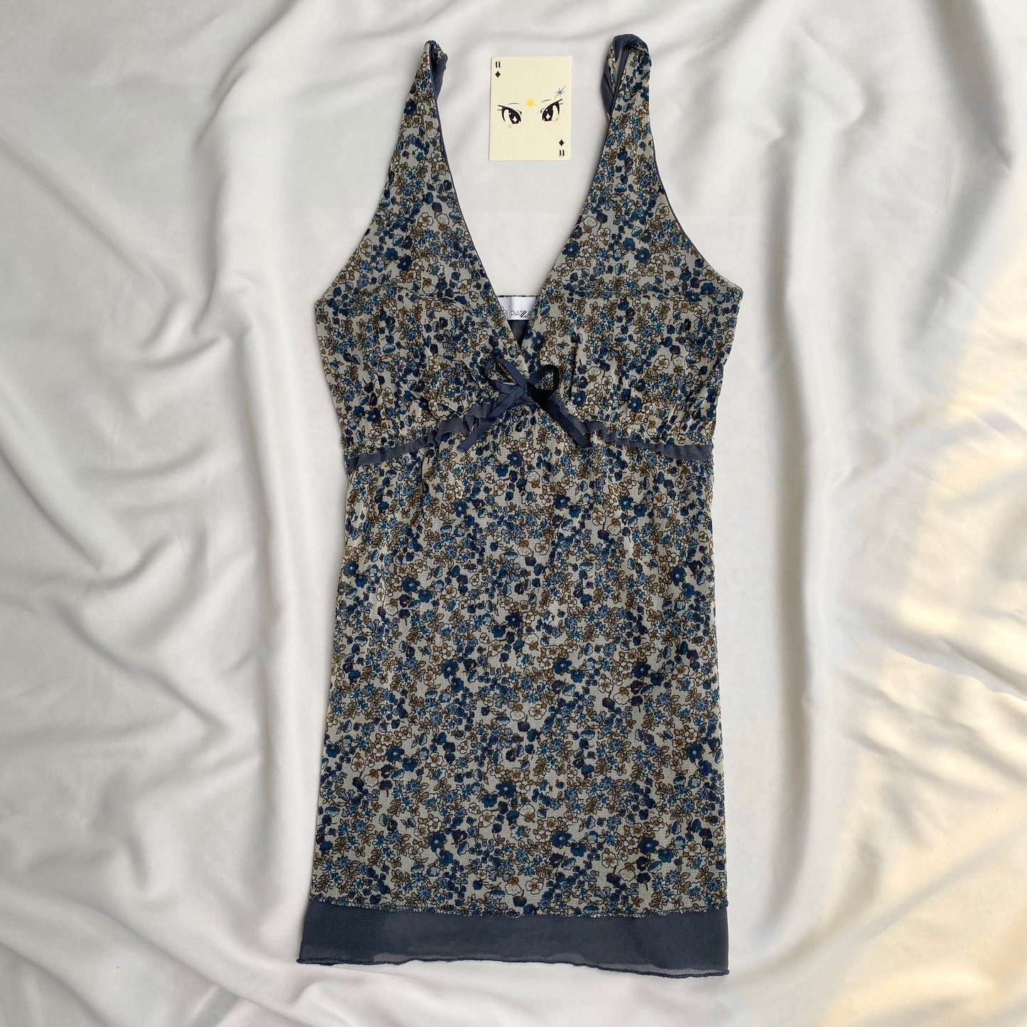 BLUE FLORAL TOP (Bust : 28-32, Upper Waist : 24-28)