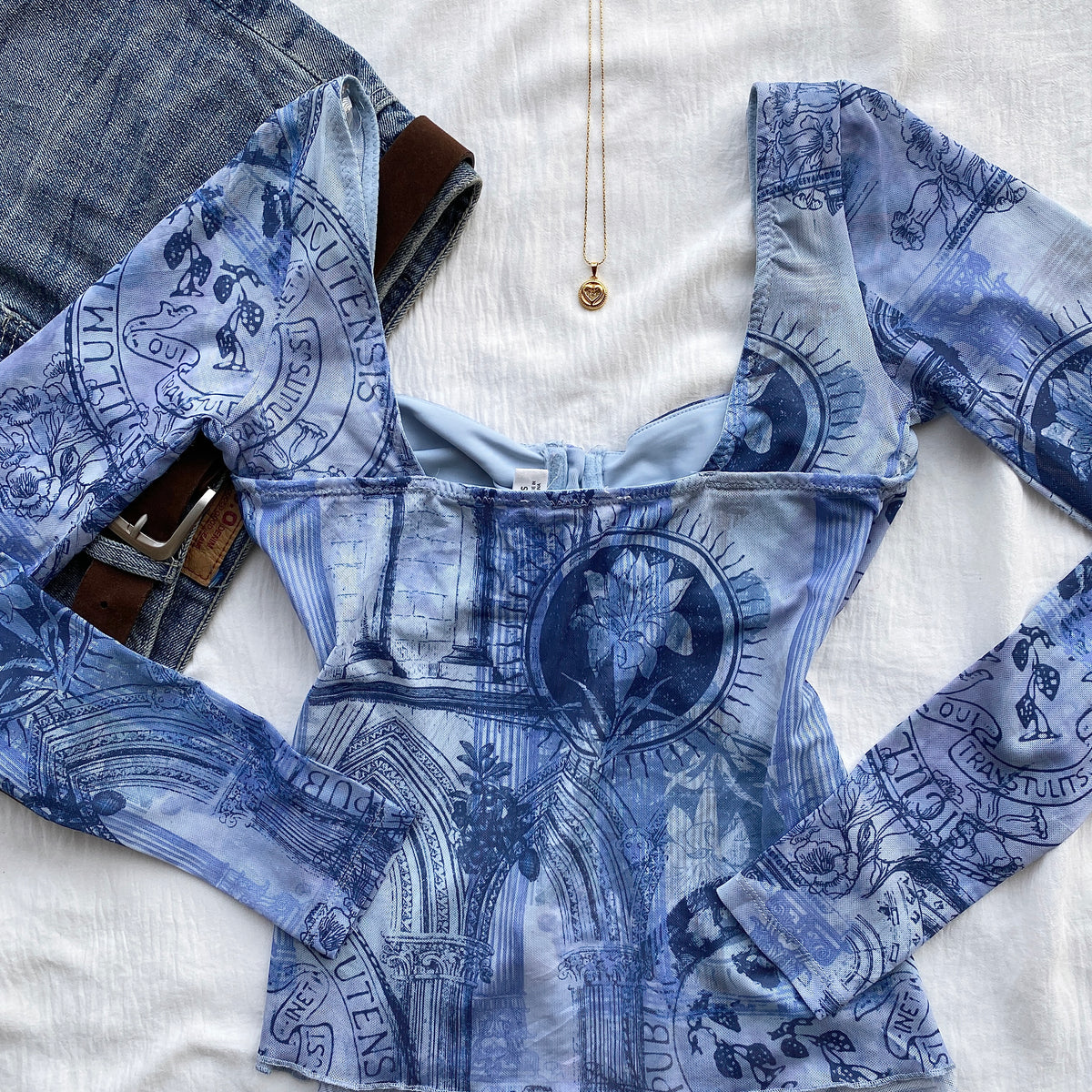 BLUE TOP FROM GLASSONS (Bust : 30-34, Upper Waist : 26-30)