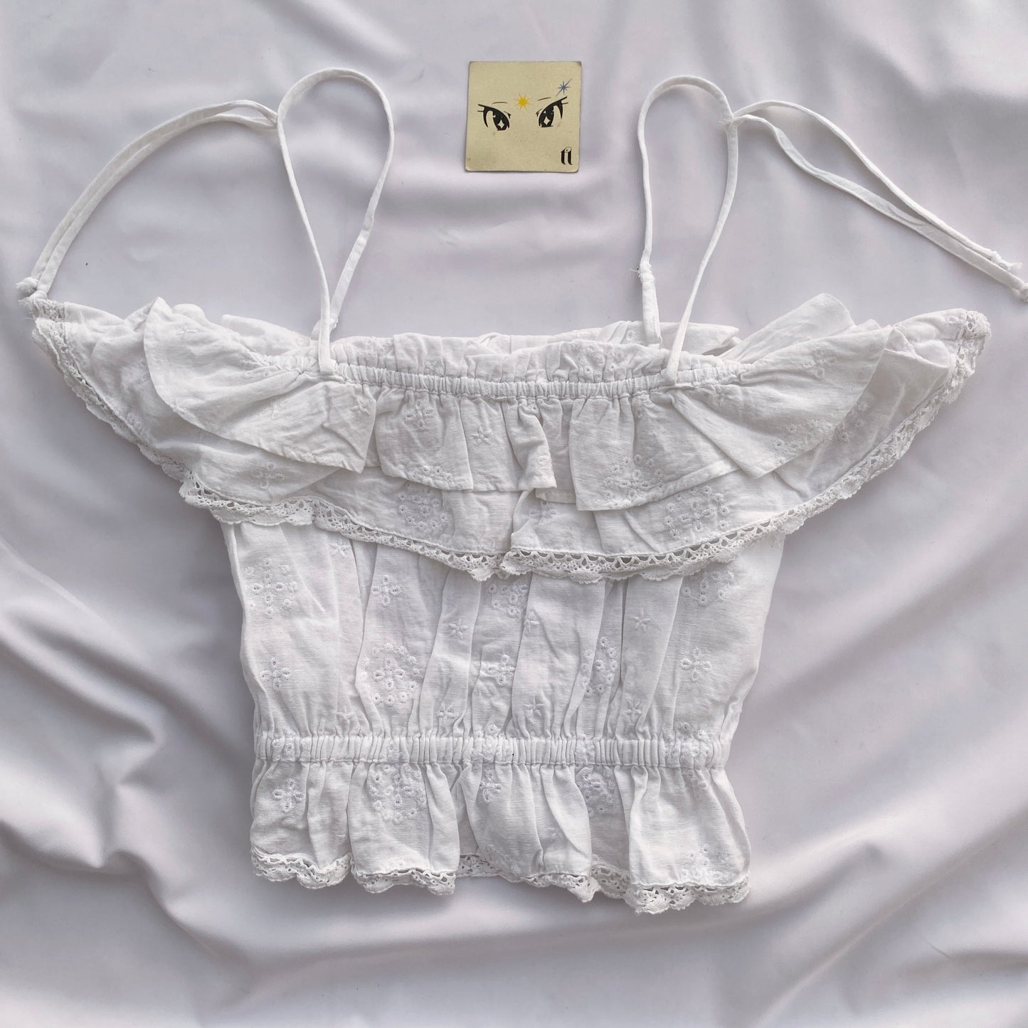 WHITE FRILLY TOP FROM AMERICAN EAGLE (S/M)