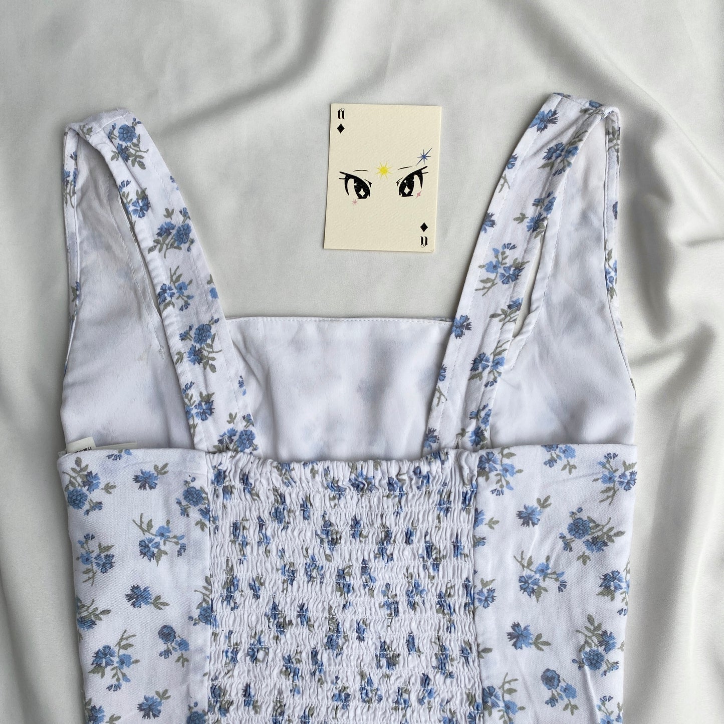 FLORAL TOP FROM HOLISTER (Bust : 30-34, Upper Waist : 26-29)