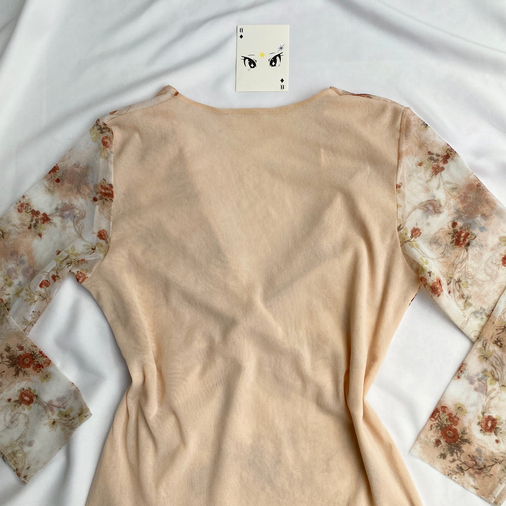 FLORAL FULL SLEEVED TOP (Bust : 34-38, Upper Waist : 28-36)