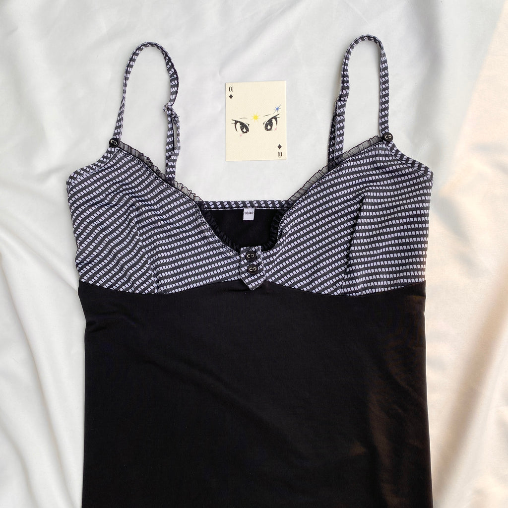 Y2K CAMI TOP (Bust : 34-36, Upper Waist : 28-34)