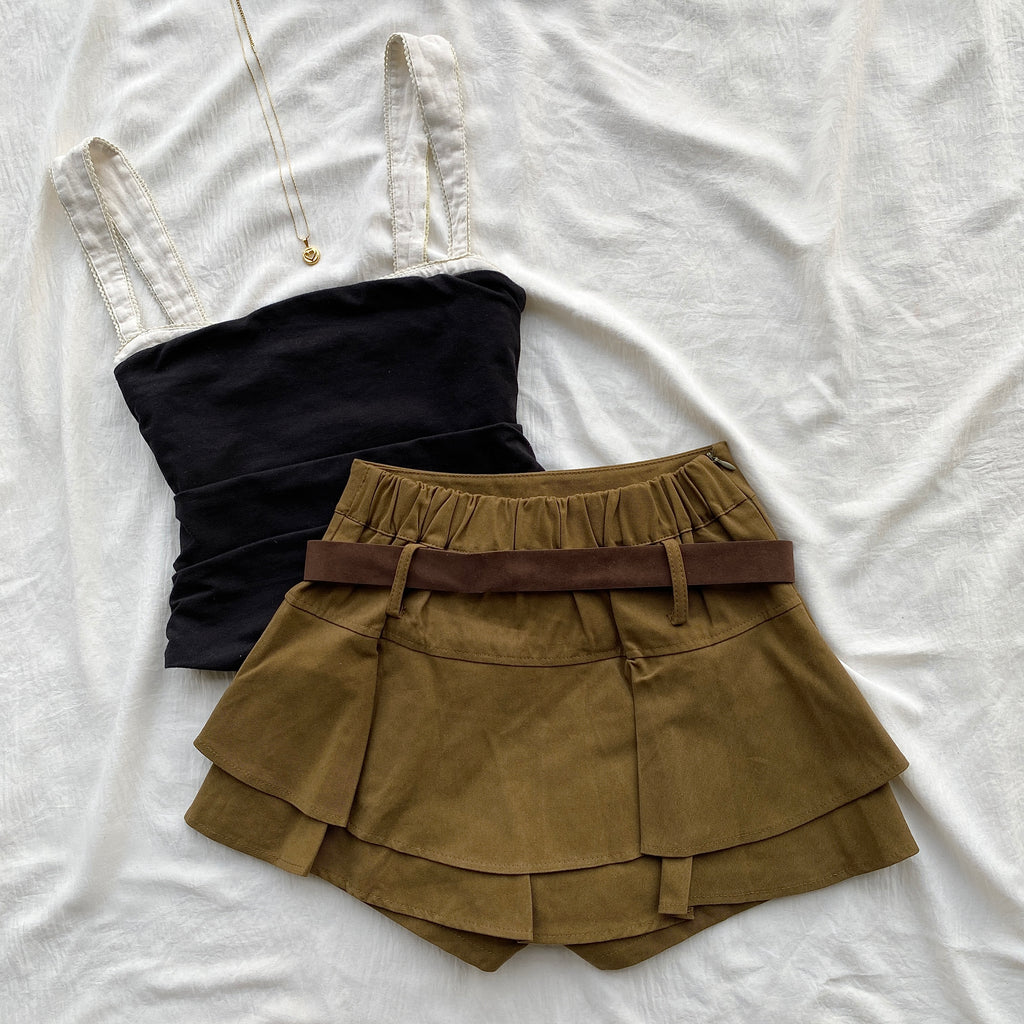 KHAKI TIERED SKIRT WITH BELT (Waist : 24-26)