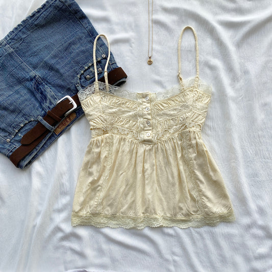 BUTTER YELLOW LACE TOP FROM KIMCHI BLUE (Sizes available)
