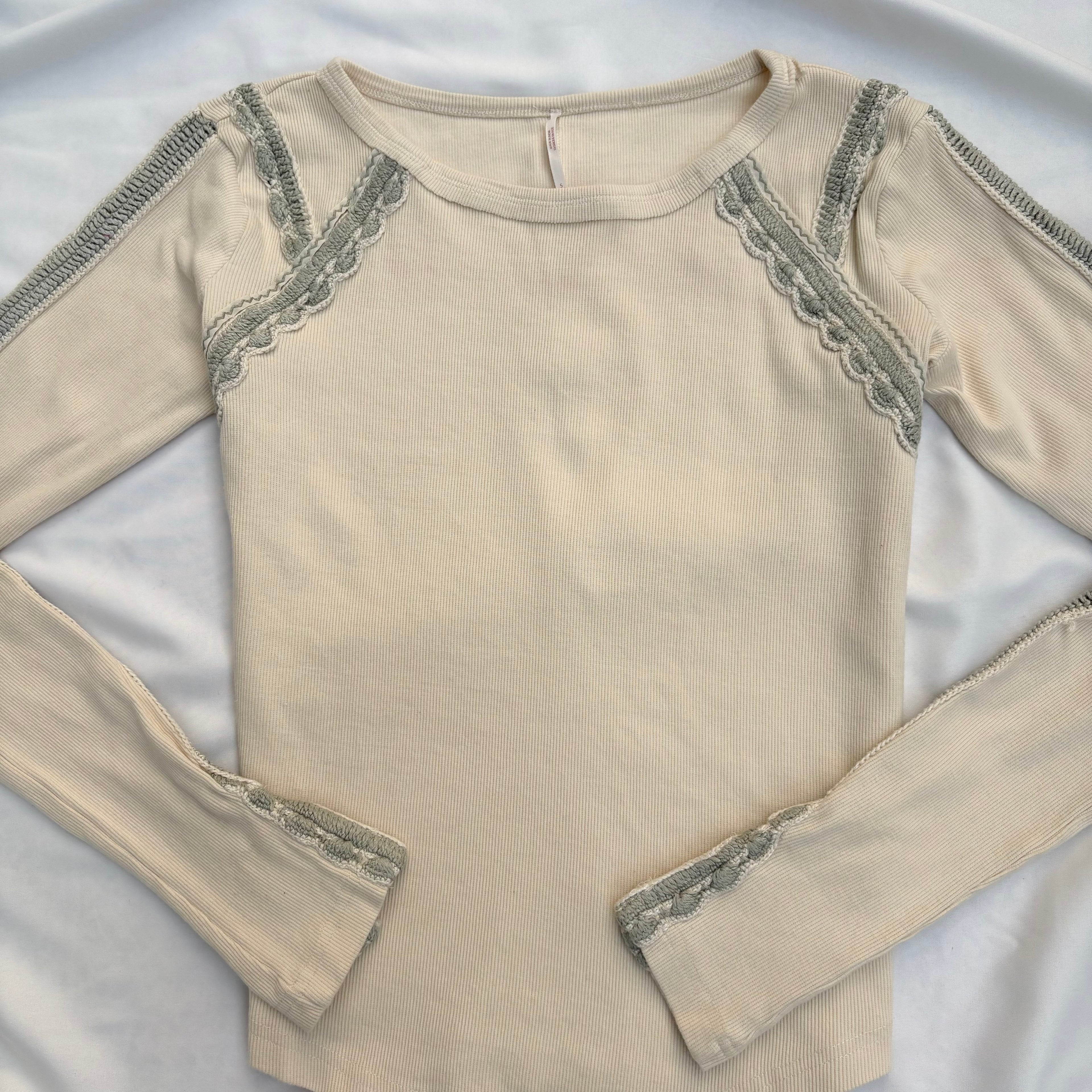 BEIGE KNITTED TOP FROM FREE PEOPLE (S)