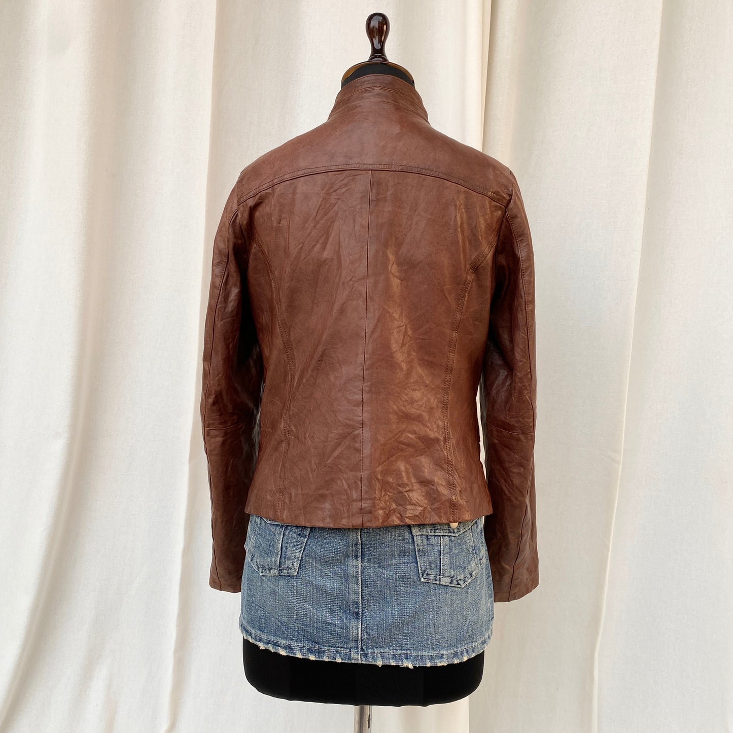 BROWN LEATHER JACKET (Fits XS/S/M)