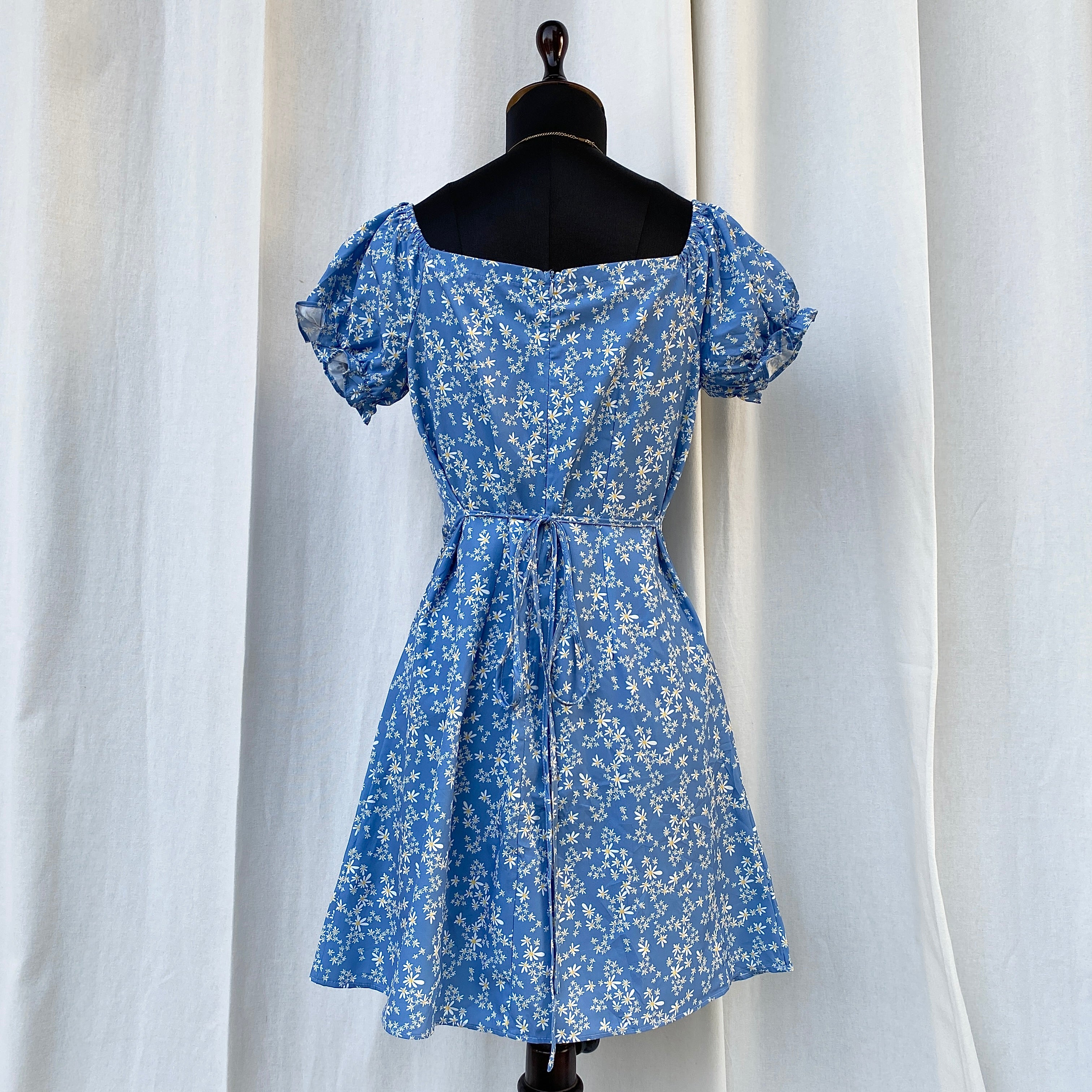 FLORAL DRESS (Bust : 30-34, Upper Waist : 26-32)