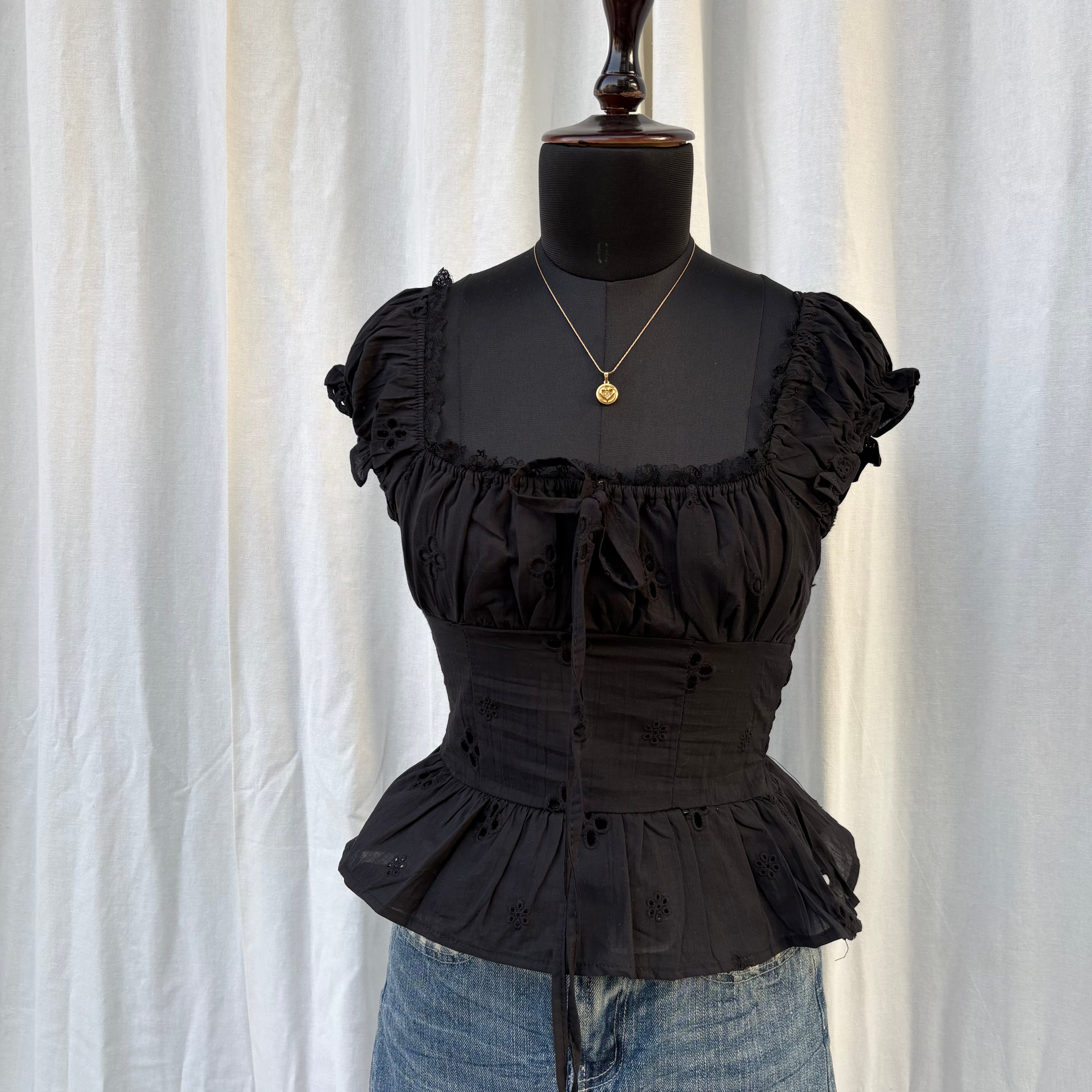 BLACK EYELET TOP (Bust : 28-34, Upper Waist : 23-28)
