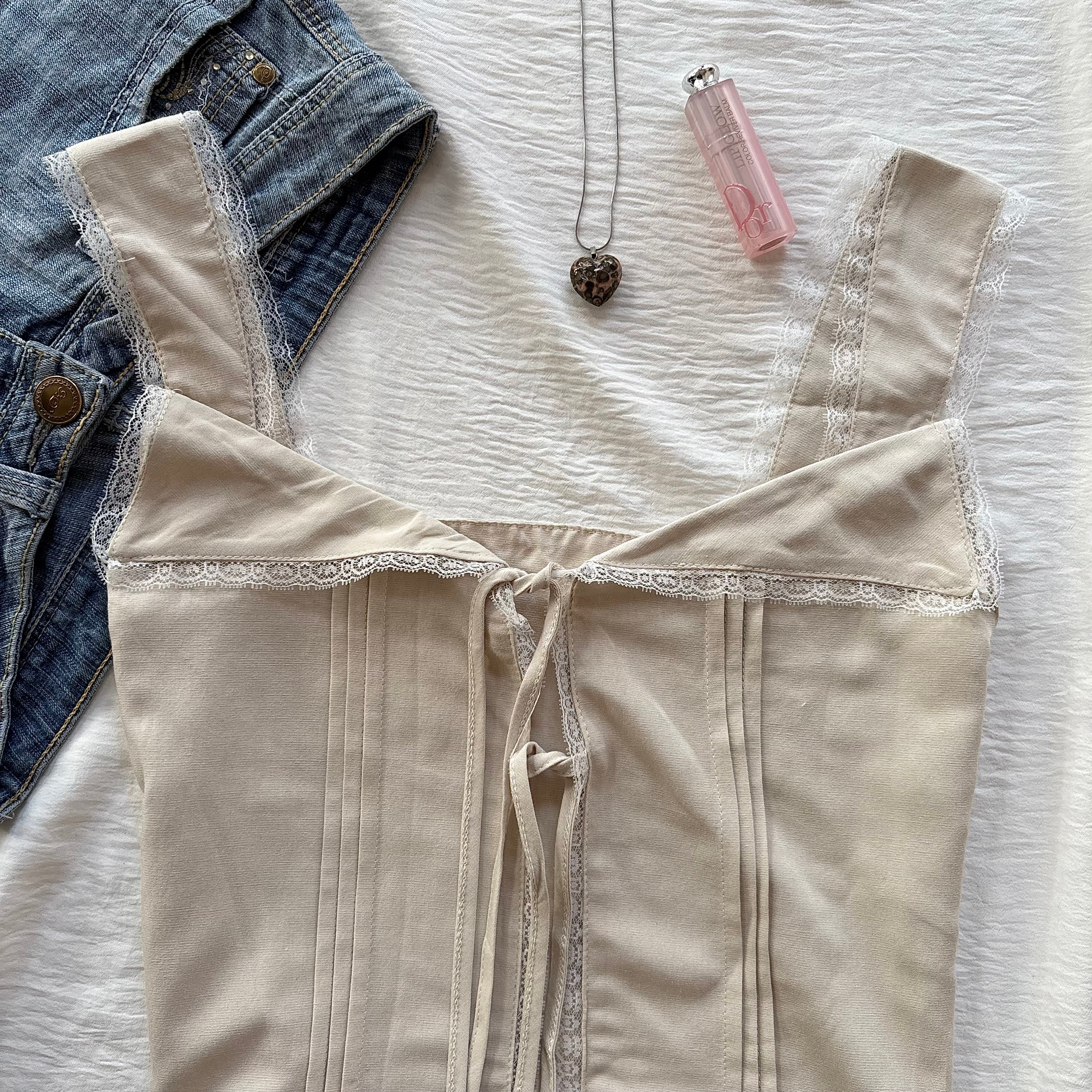 BEIGE TIE UP TOP (Bust : 28-34, Upper Waist : 22-26)