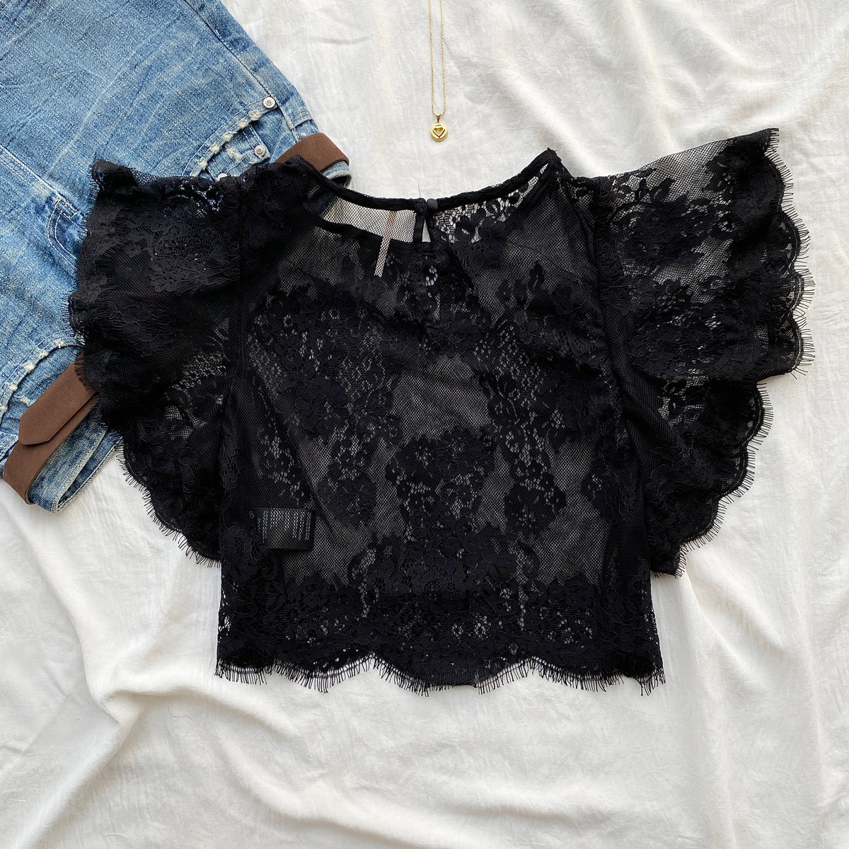 BLACK LACE TOP FROM FREE PEOPLE (Bust : 32-34, Upper Waist : 26-32)