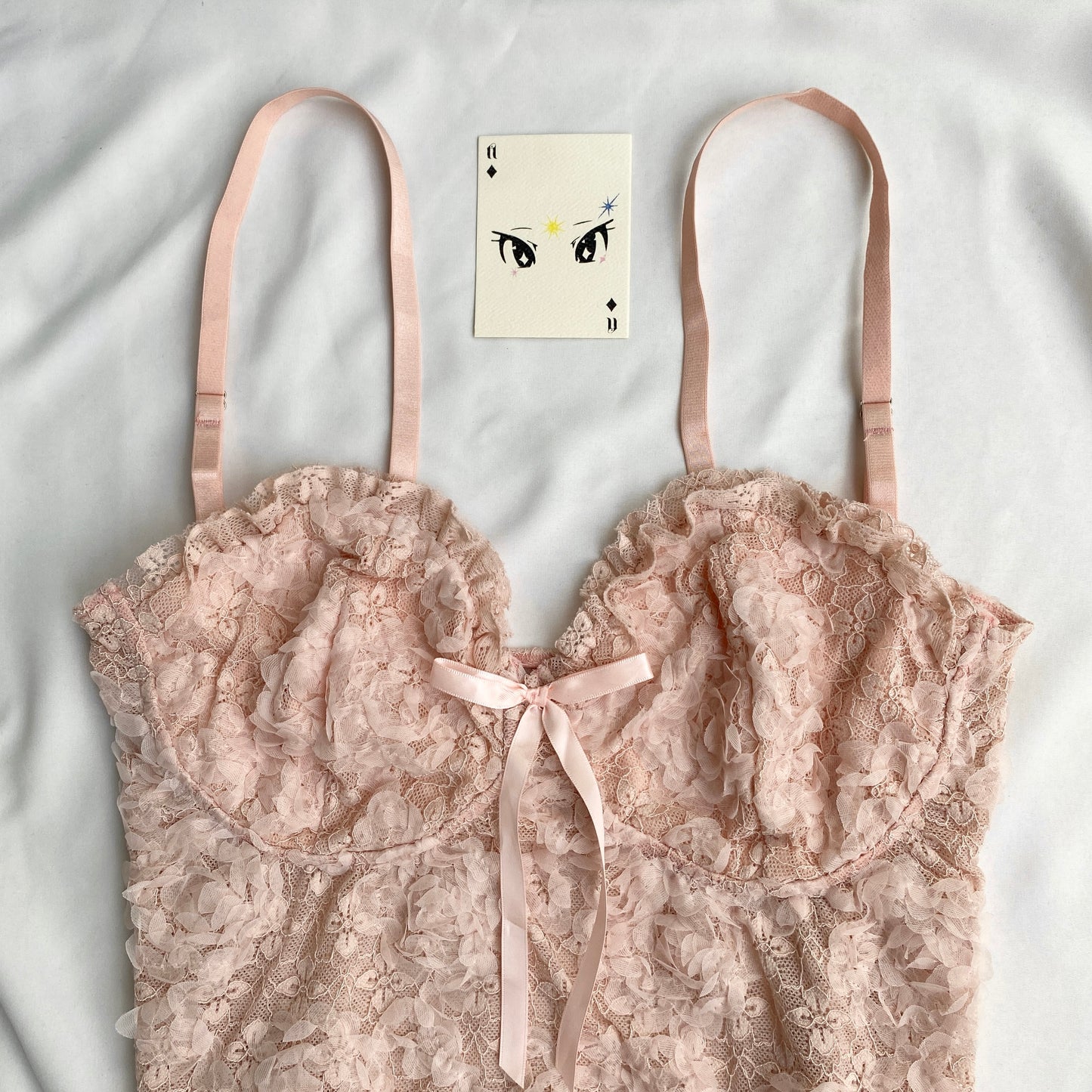 PINK LACE BUSTIER (Bust : 38-40, Upper Waist : 34-38)