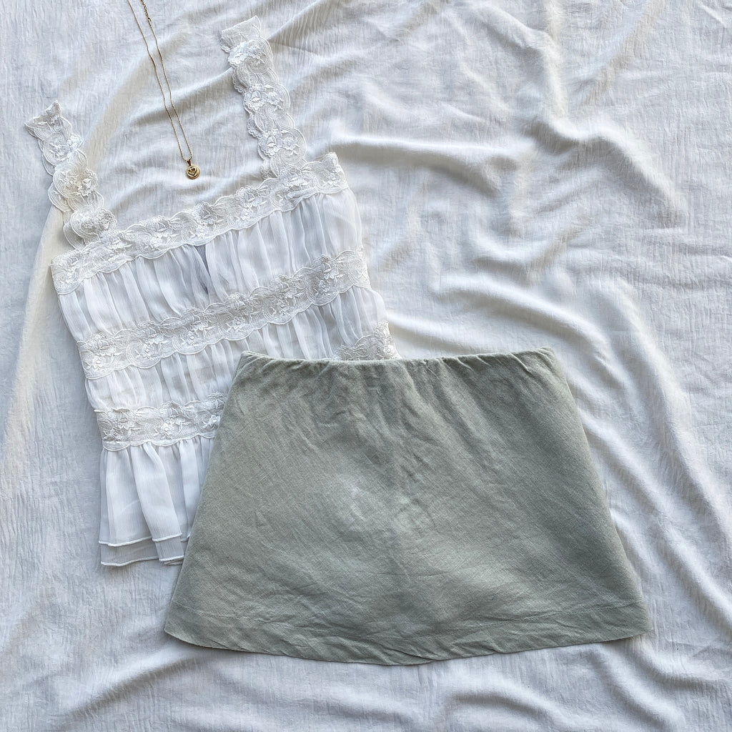 SAGE GREEN SKIRT FROM FREE PEOPLE (XS)