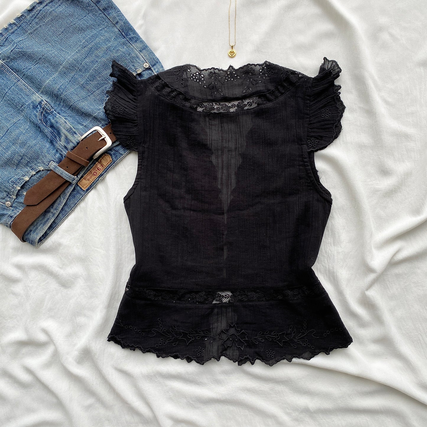 BLACK TOP FROM FREE PEOPLE (Bust : 32-34, Upper Waist : 26-32)