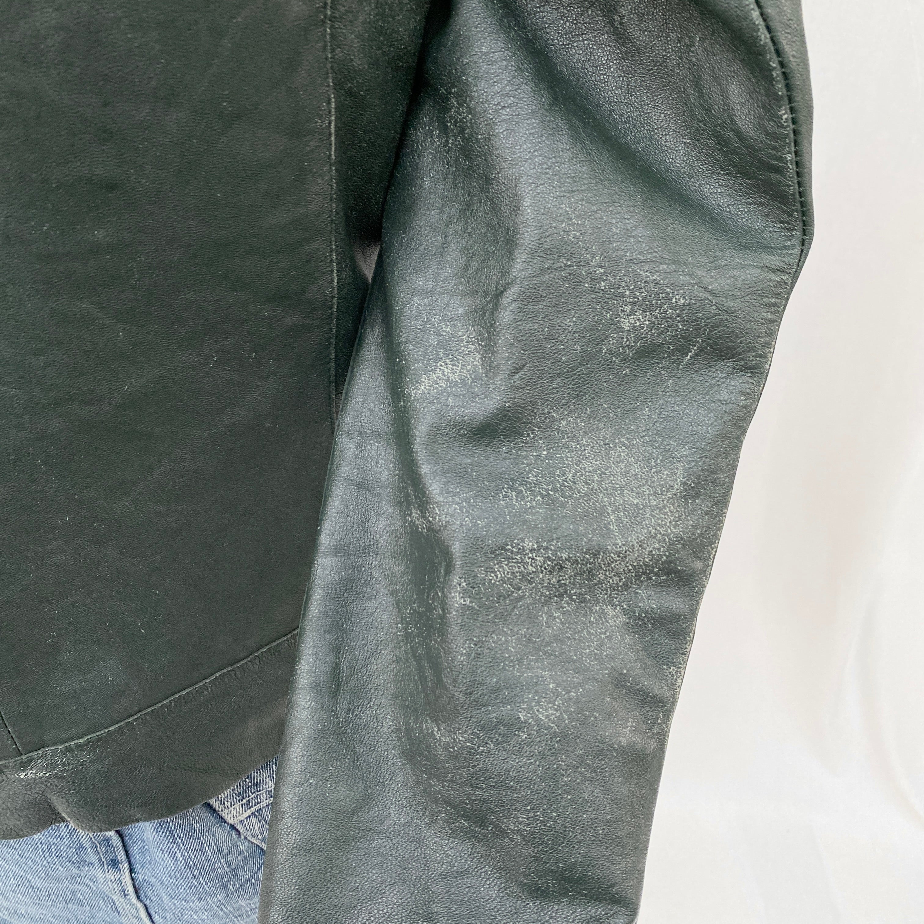 GREEN LEATHER JACKET  (XS/S/M)