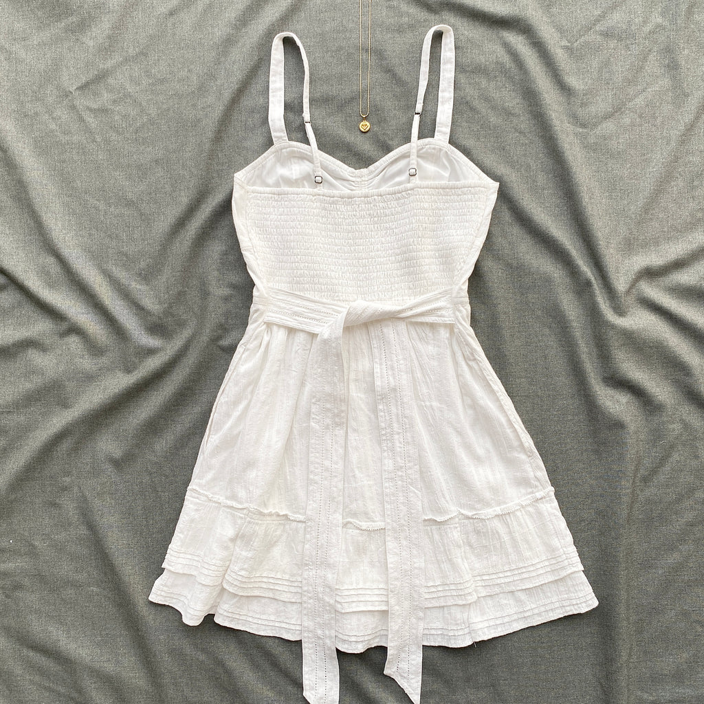 WHITE DRESS FROM HOLLISTER (Bust : 30-34, Upper Waist : 24-28)