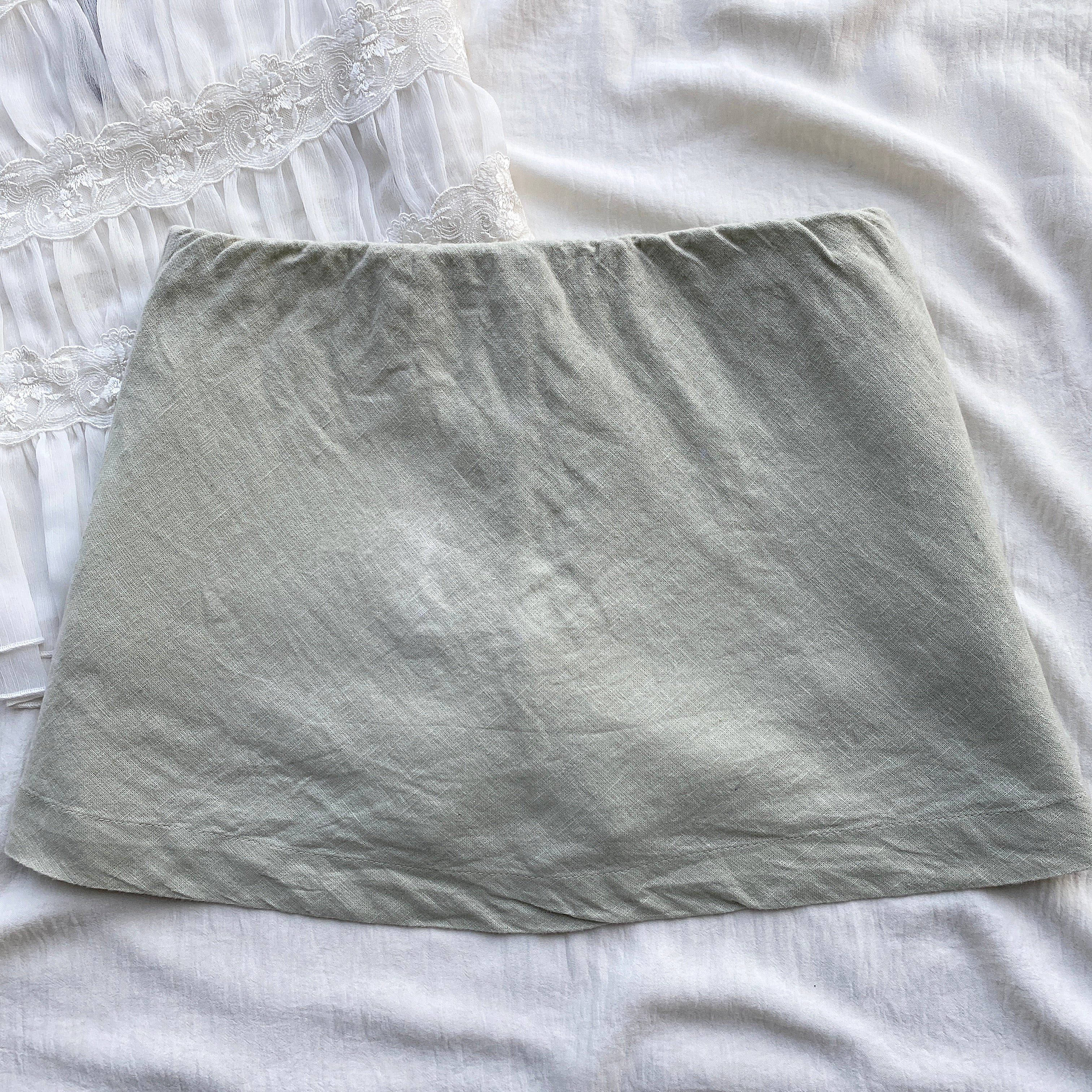 SAGE GREEN SKIRT FROM FREE PEOPLE (XS)