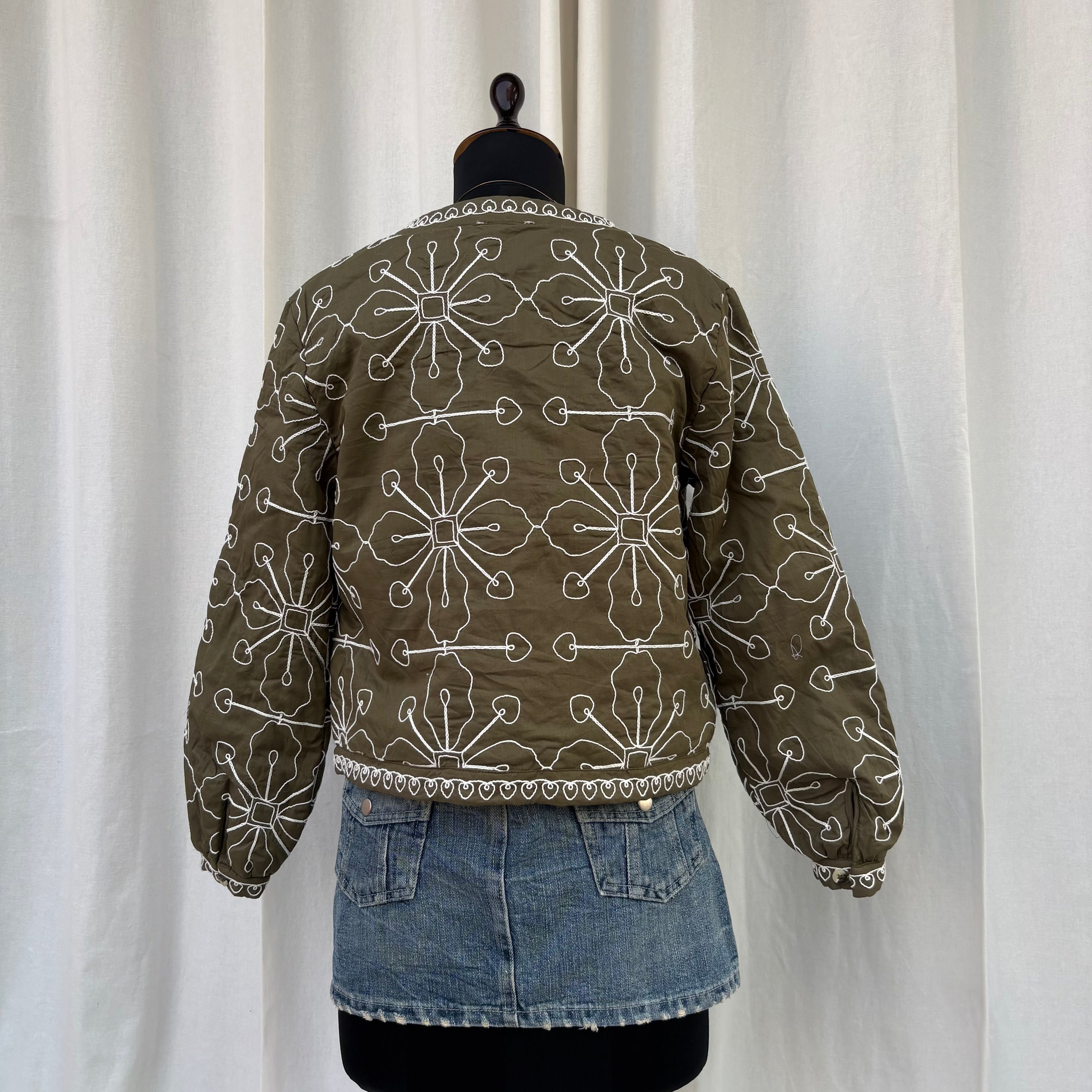 OLIVE GREEN EMBROIDERED JACKET FROM MANGO