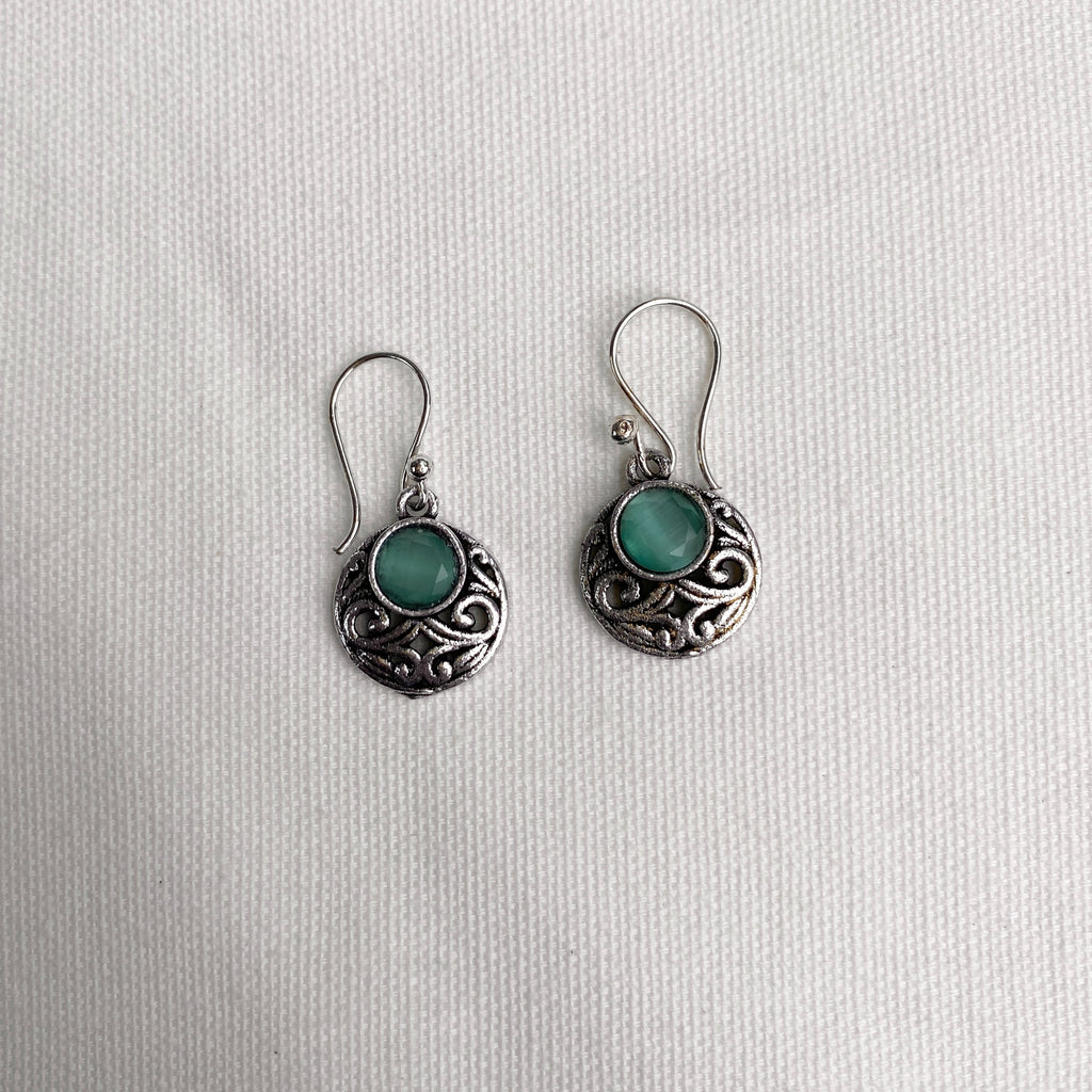 EARRINGS AND NECKLACE SET