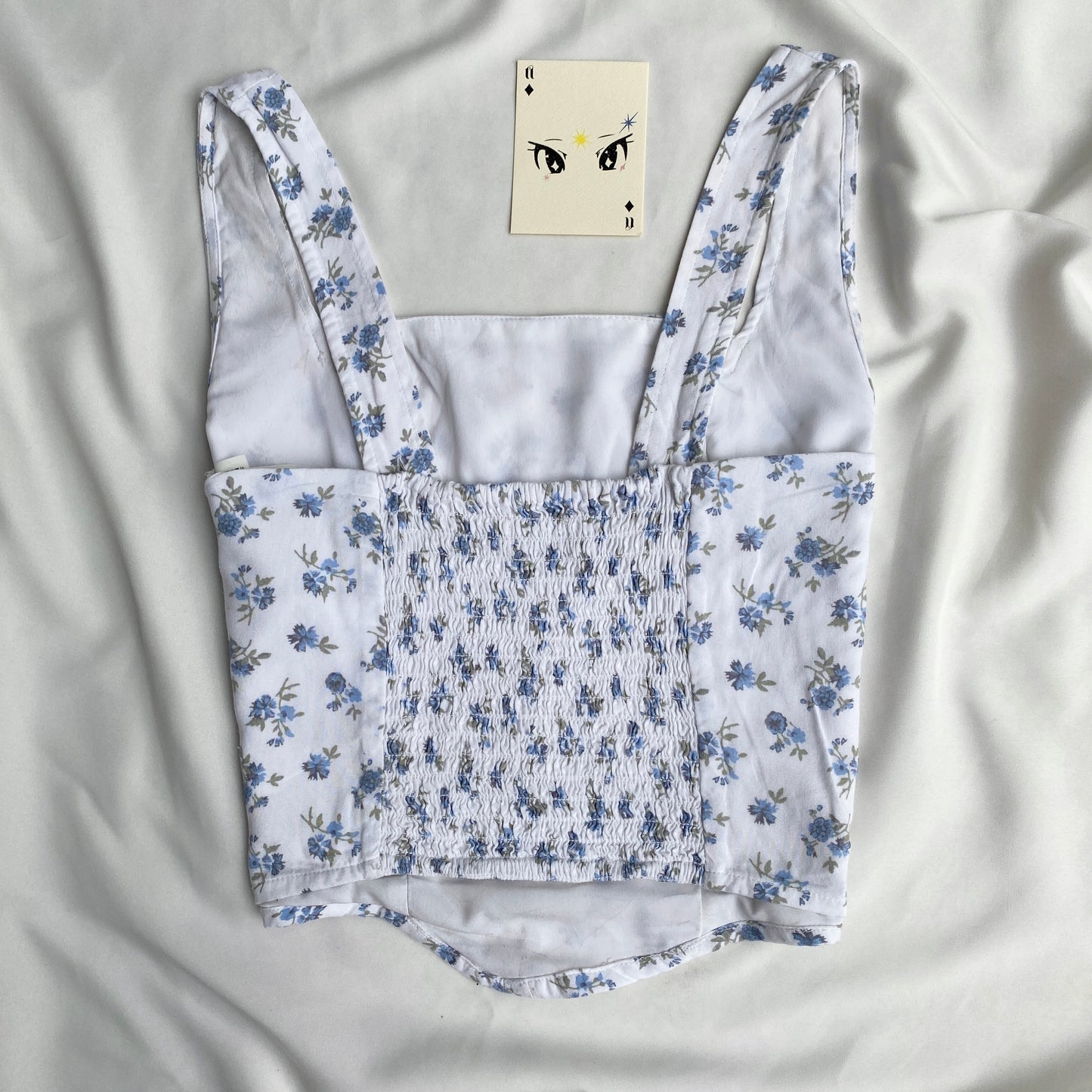 FLORAL TOP FROM HOLISTER  (Bust : 30-34, Upper Waist : 26-29)