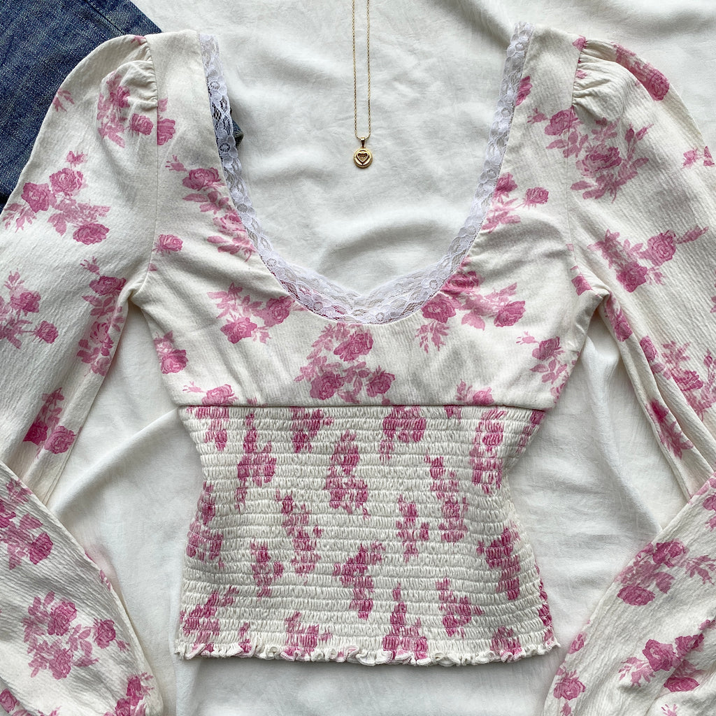 PINK FLORAL TOP FROM URBAN OUTFITTERS (Bust : 28-32, Upper Waist : 23-28)