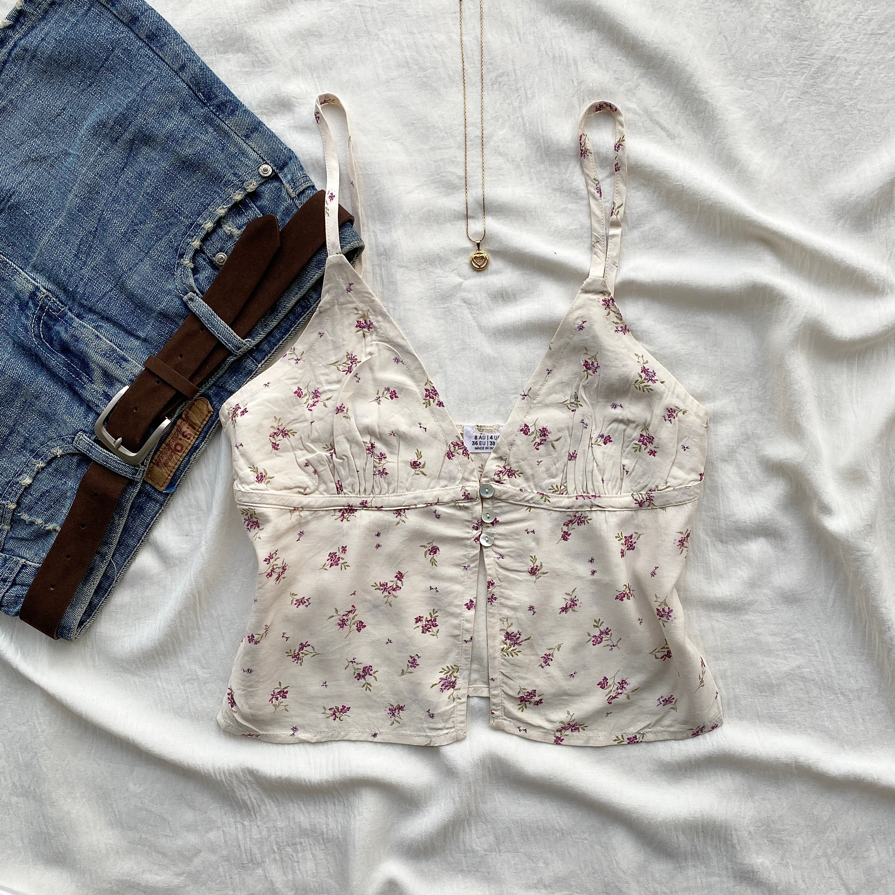 DISTY FLORAL TOP (Bust : 32-34, Upper Waist : 26-32)