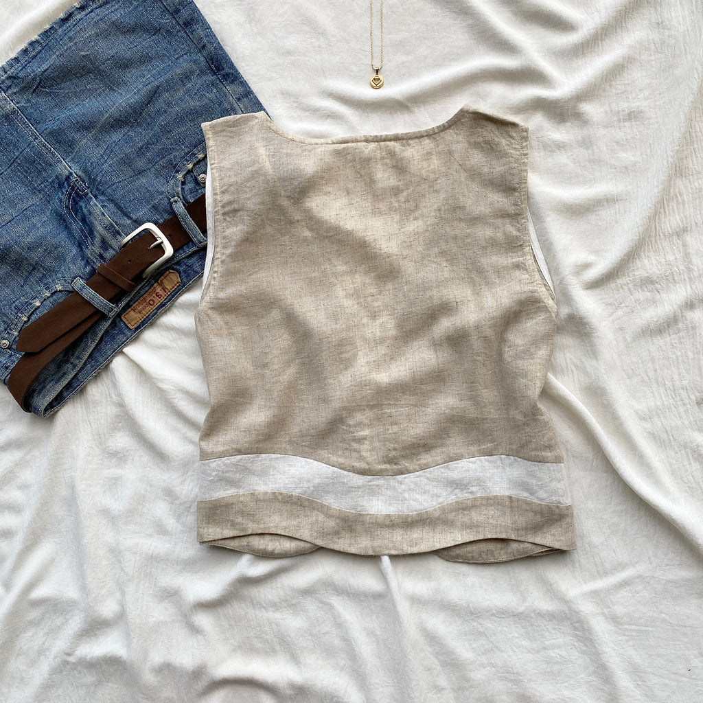 BEIGE VEST FROM ANTHROPOLOGY (Bust : 32-34, Upper Waist : 26-32)