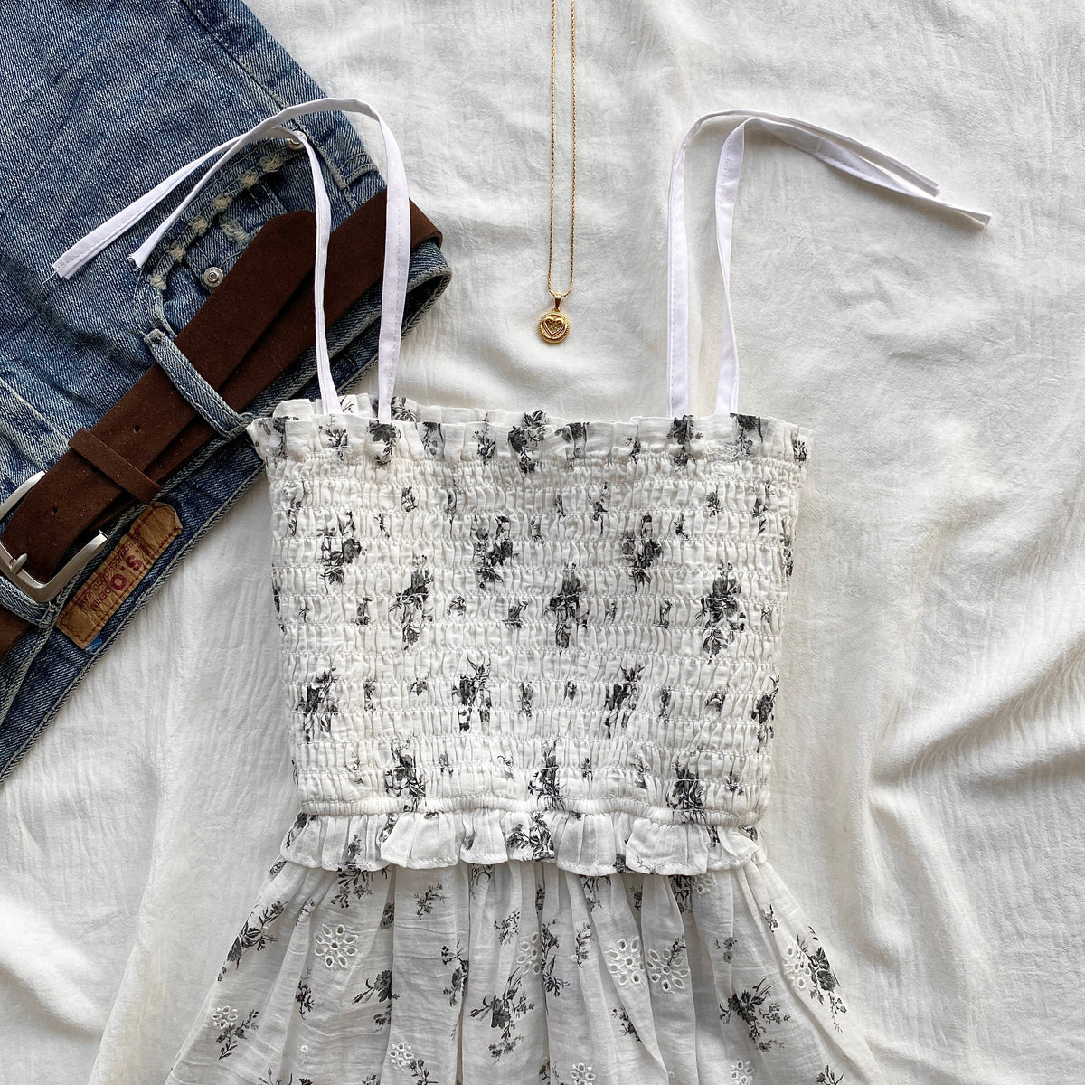 WHITE EYELET TOP FROM AMERICAN EAGLE (Sizes available)