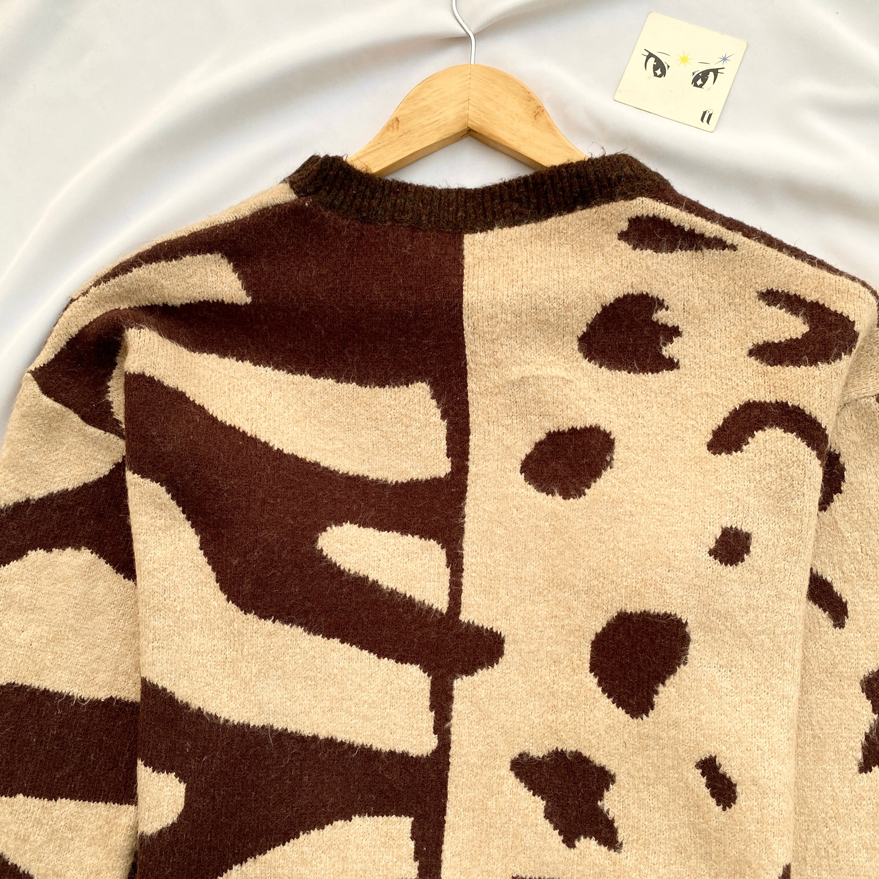 BROWN KNIT (Bust : 42, Length : 20)