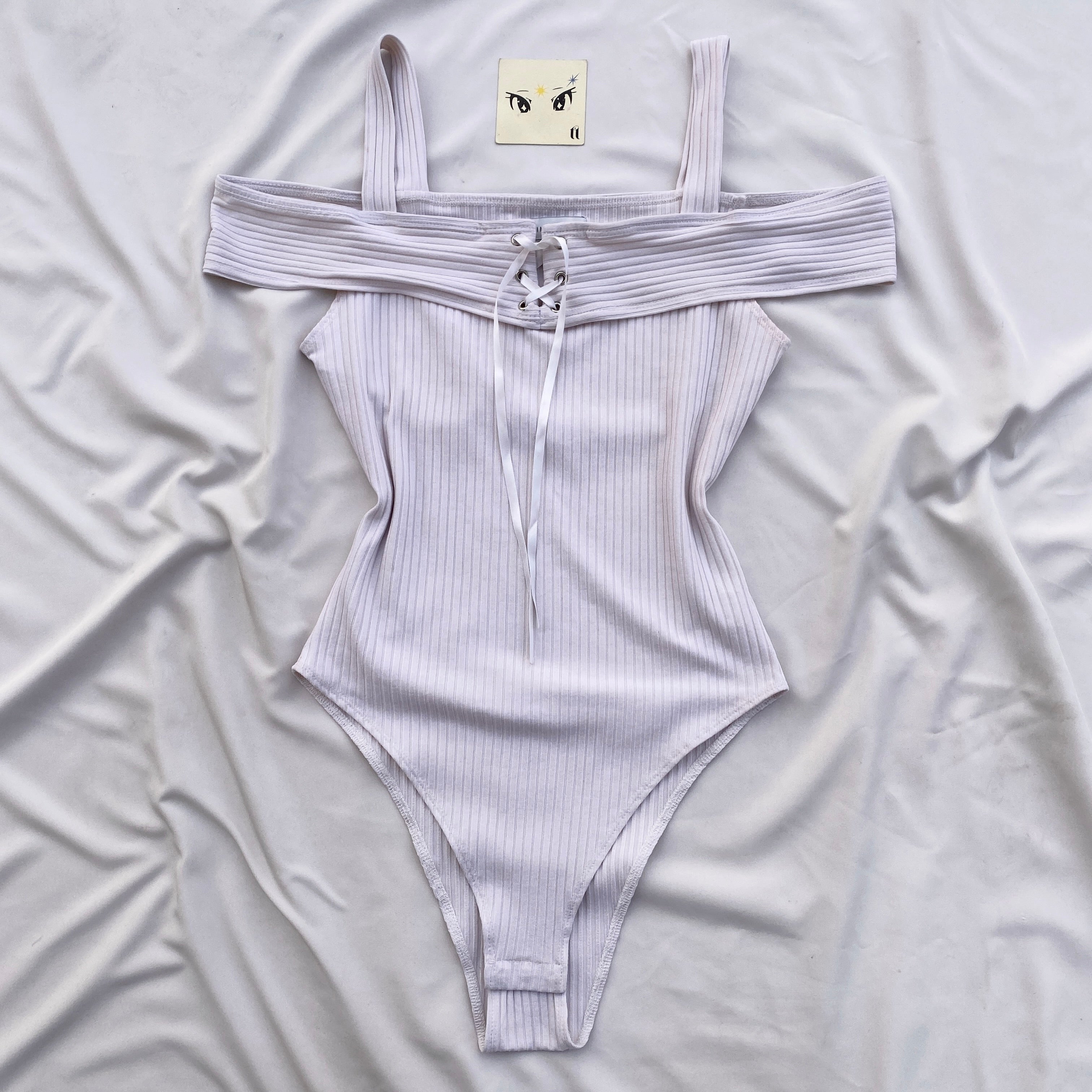 WHITE OFF SHOULDER BODYSUIT (Bust : 30-34, Upper Waist : 26-34)