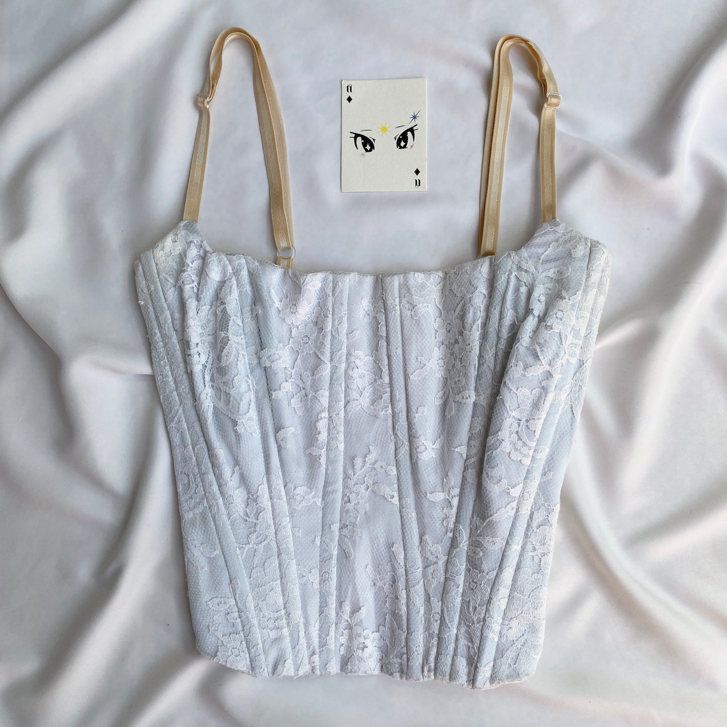 WHITE LACE CORSET (Bust : 30-34, Upper Waist : 26-29)